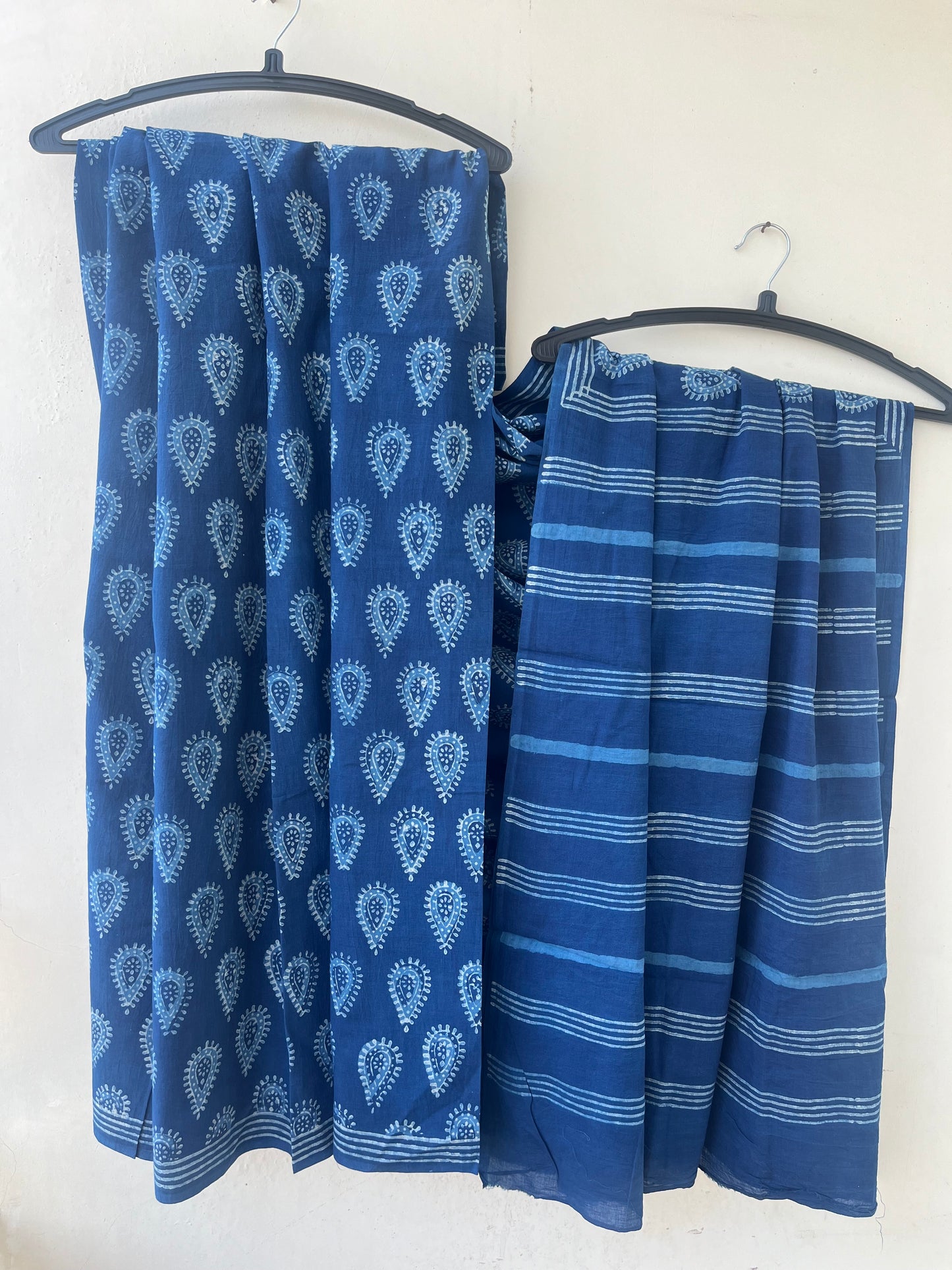 Teardrop Motif Indigo Akola Hand Block Mulmul Cotton Saree with Blouse