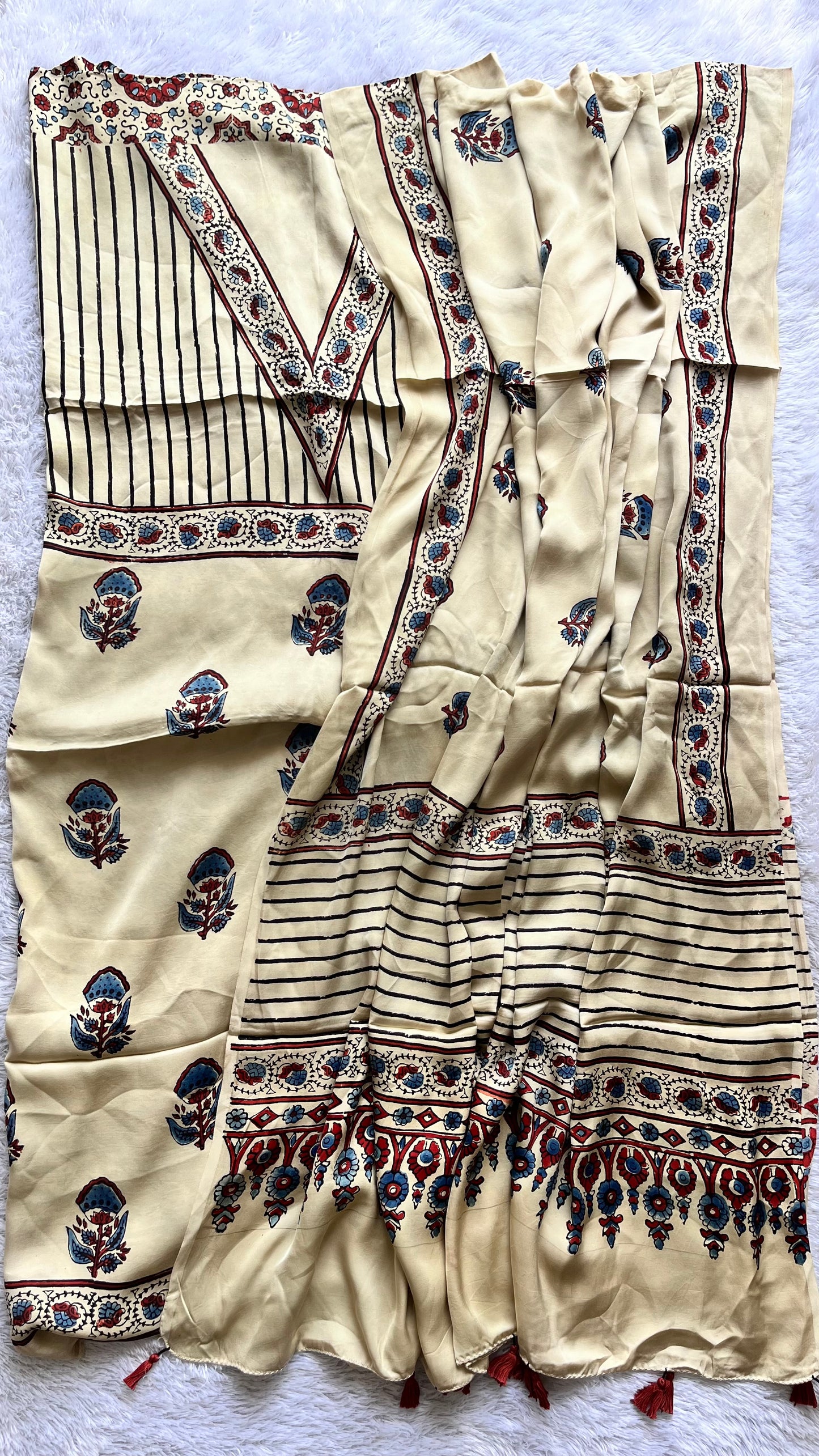 Ivory White Dhaari and Buta Pure Modal Silk Suit Set with Modal Silk Dupatta