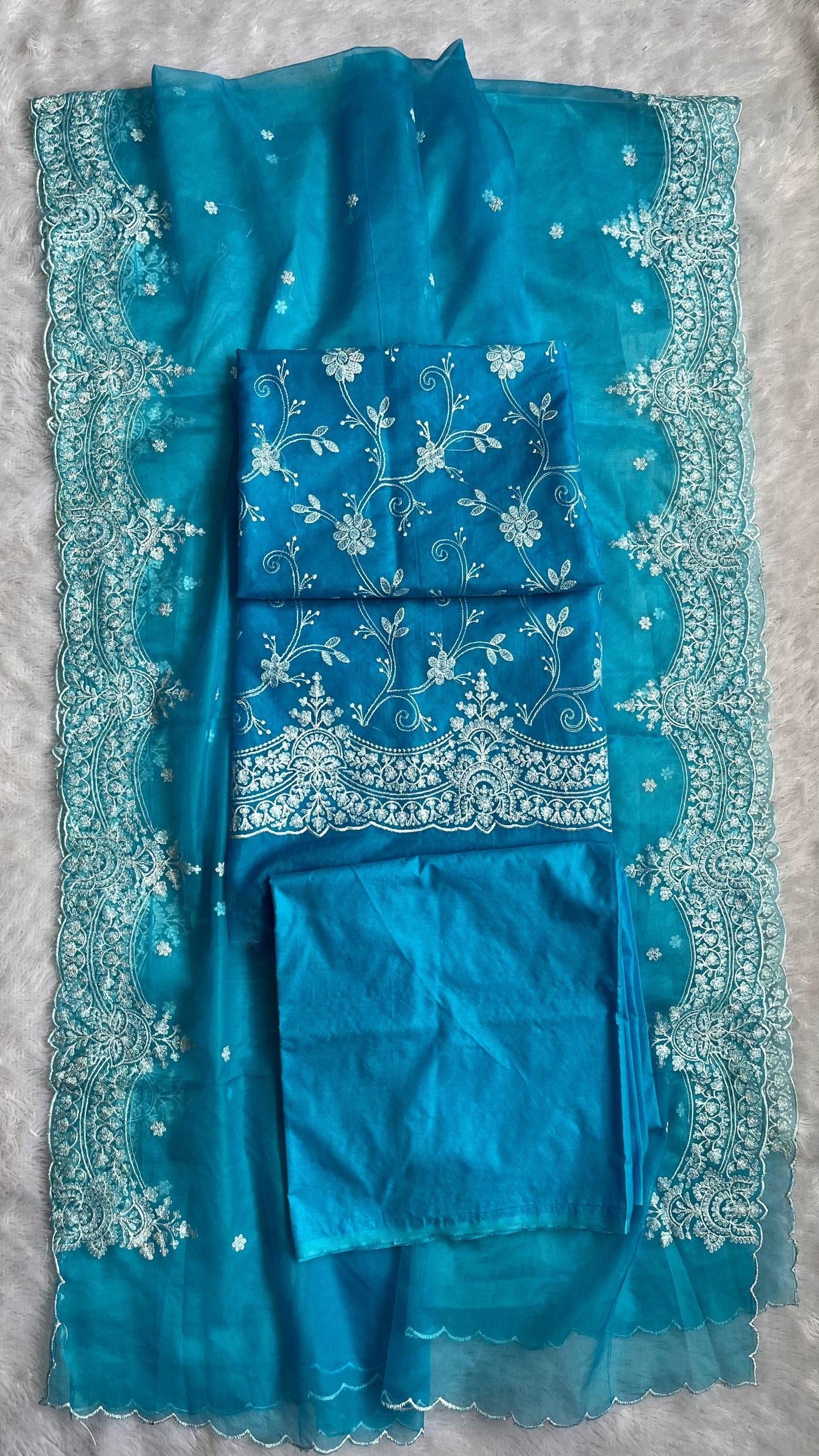 Aqua Blue Blue Banarasi Tissue Silk 3-Piece Suit with Threadwork & Organza Dupatta