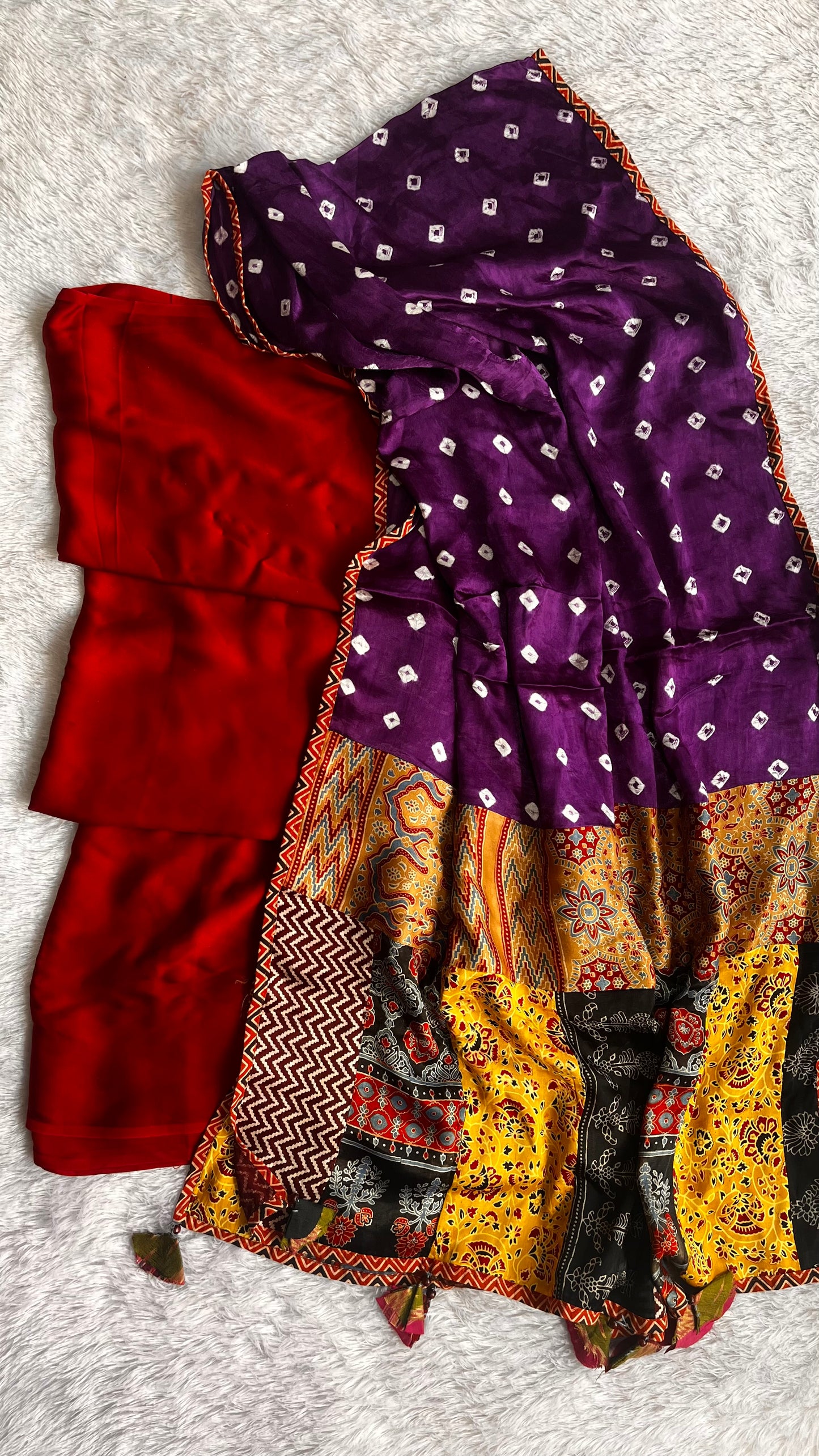 Maroon Solid Shade Modal Silk 2 pc Suit Set with Modal Silk Applique Work Dupatta