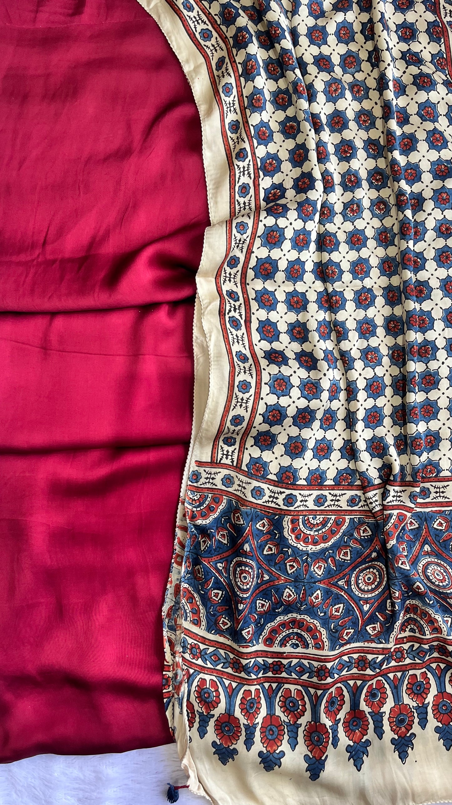 Maroon Solid Shade Modal Silk 2 pc Suit Set with Matching Grid Buta Modal Silk Stole
