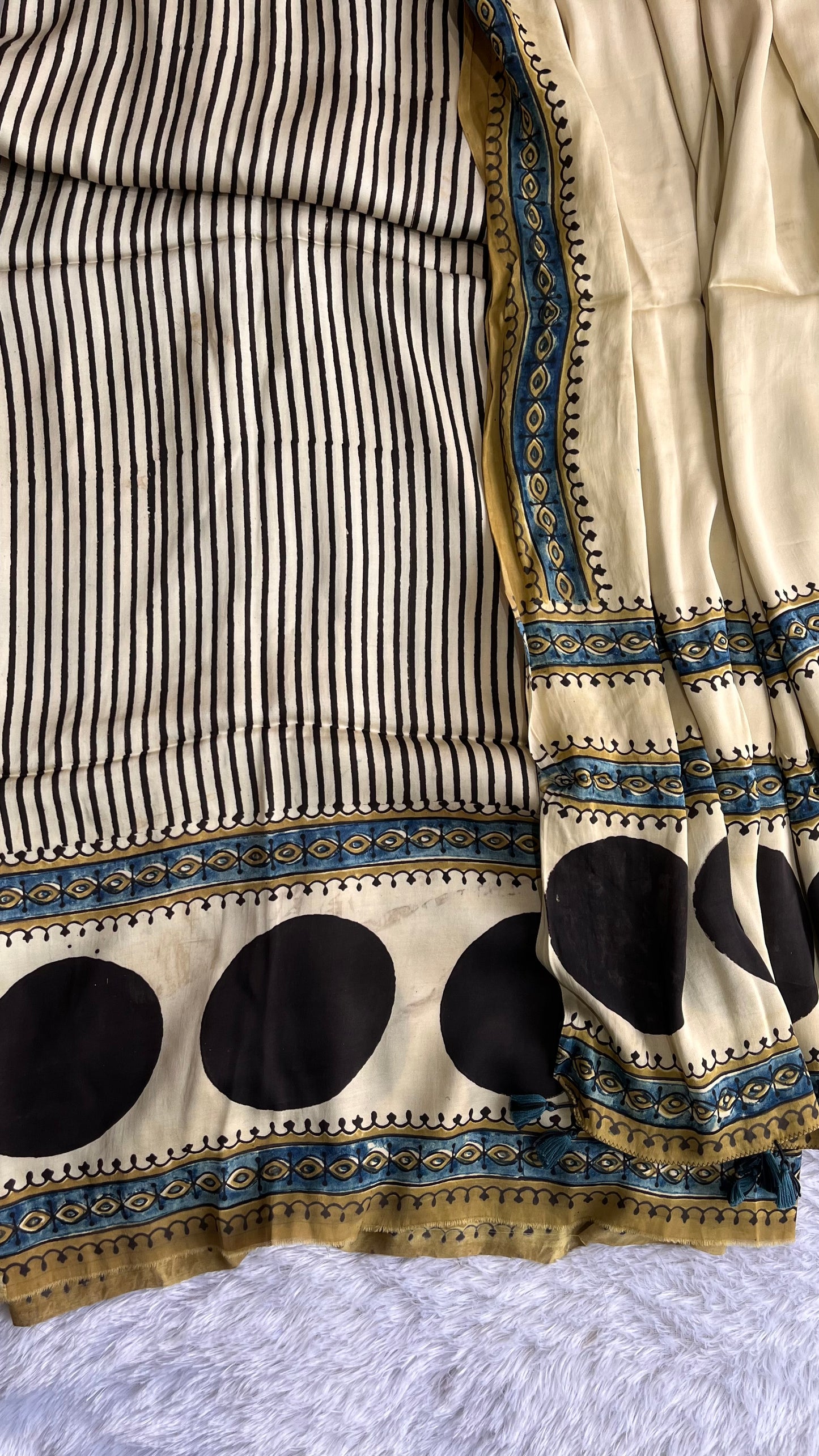 Off white and Blavk Solid Shade Dhaari Motif Modal Silk Suit Material with Ajrakh Modal Dupatta