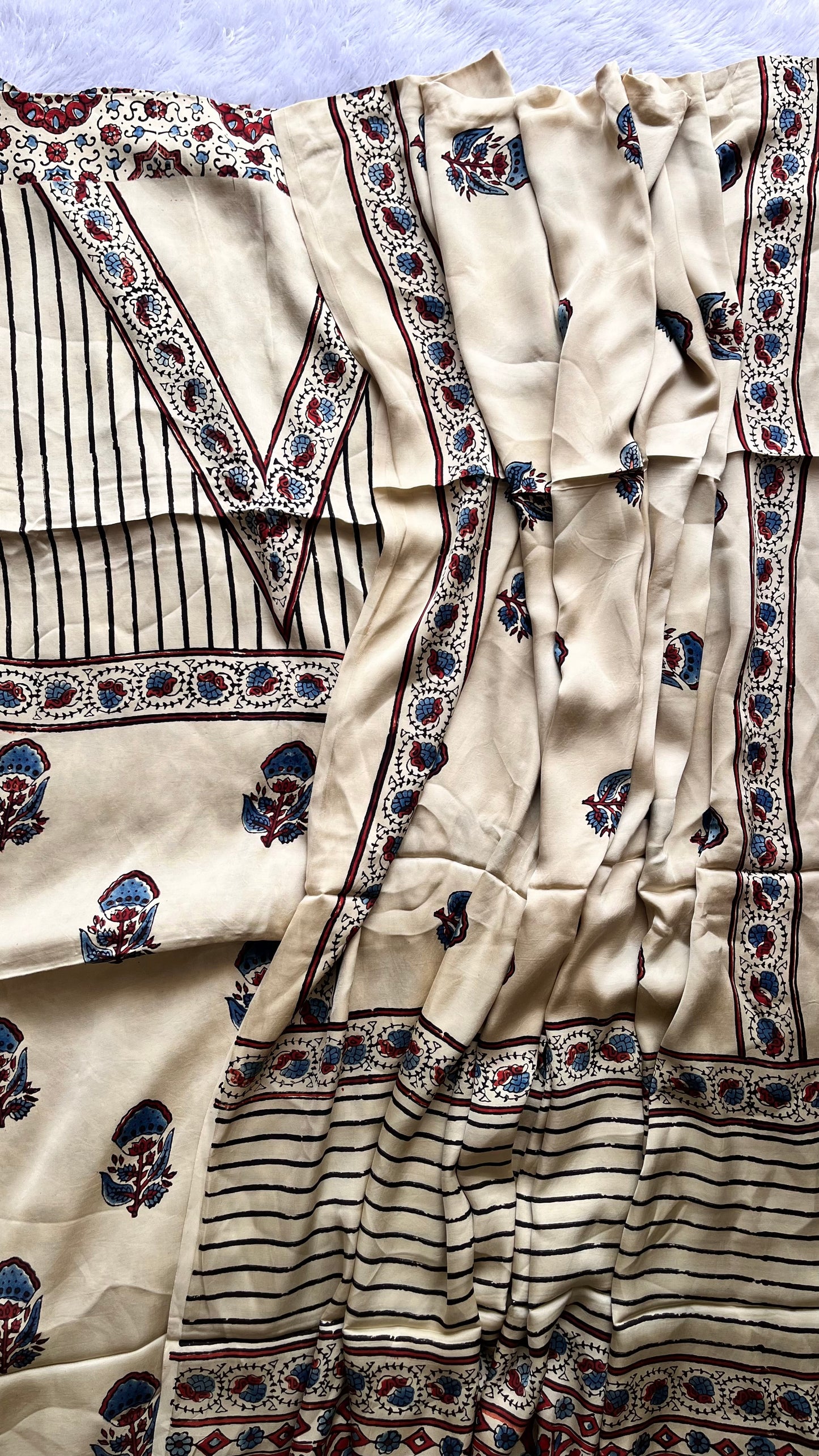 Ivory White Dhaari and Buta Pure Modal Silk Suit Set with Modal Silk Dupatta
