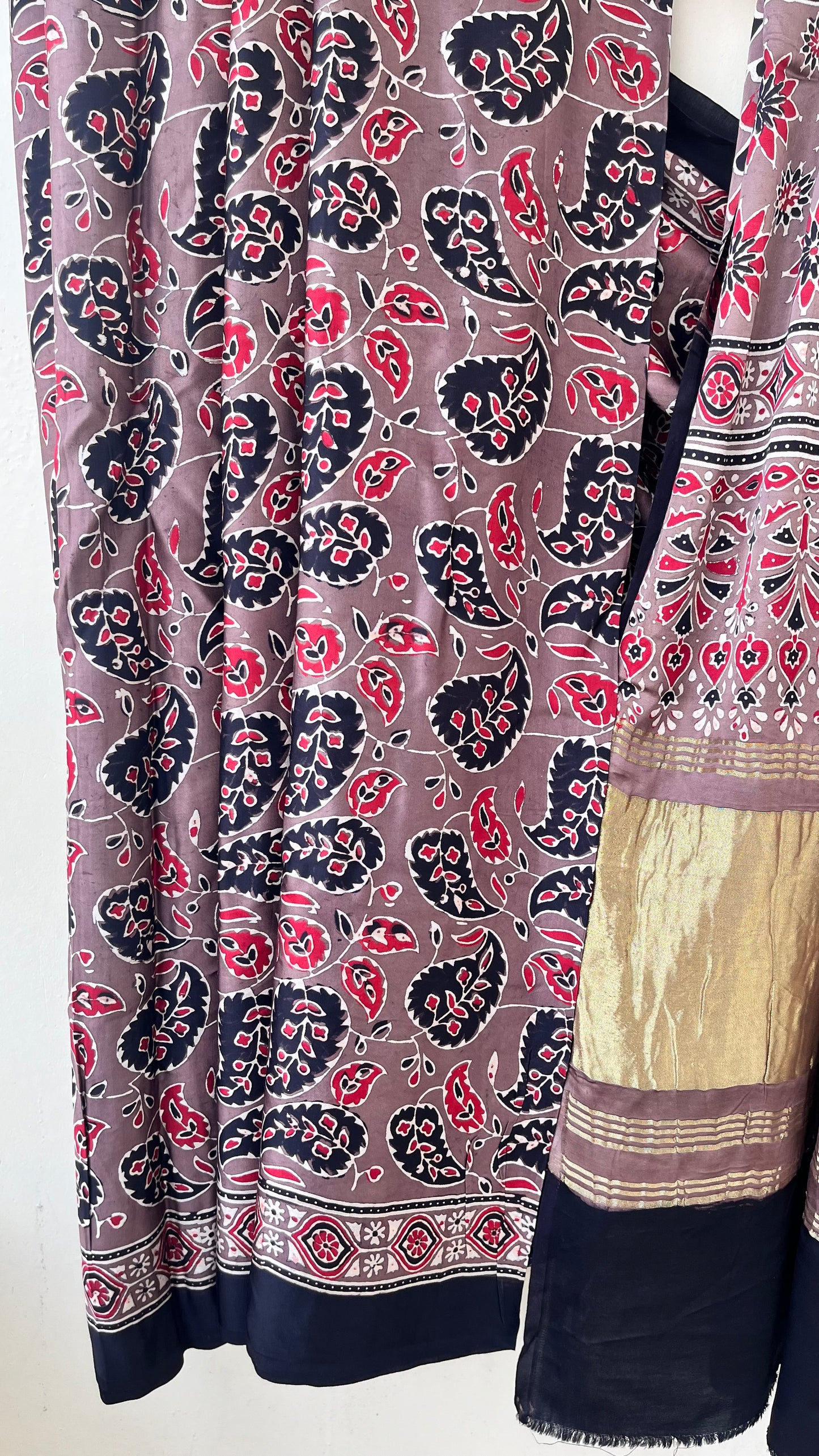 Rasin Shade Floral Booti Ajrakh Hand Block Natural Dye Modal Silk Lagdi Patti Saree With Blouse