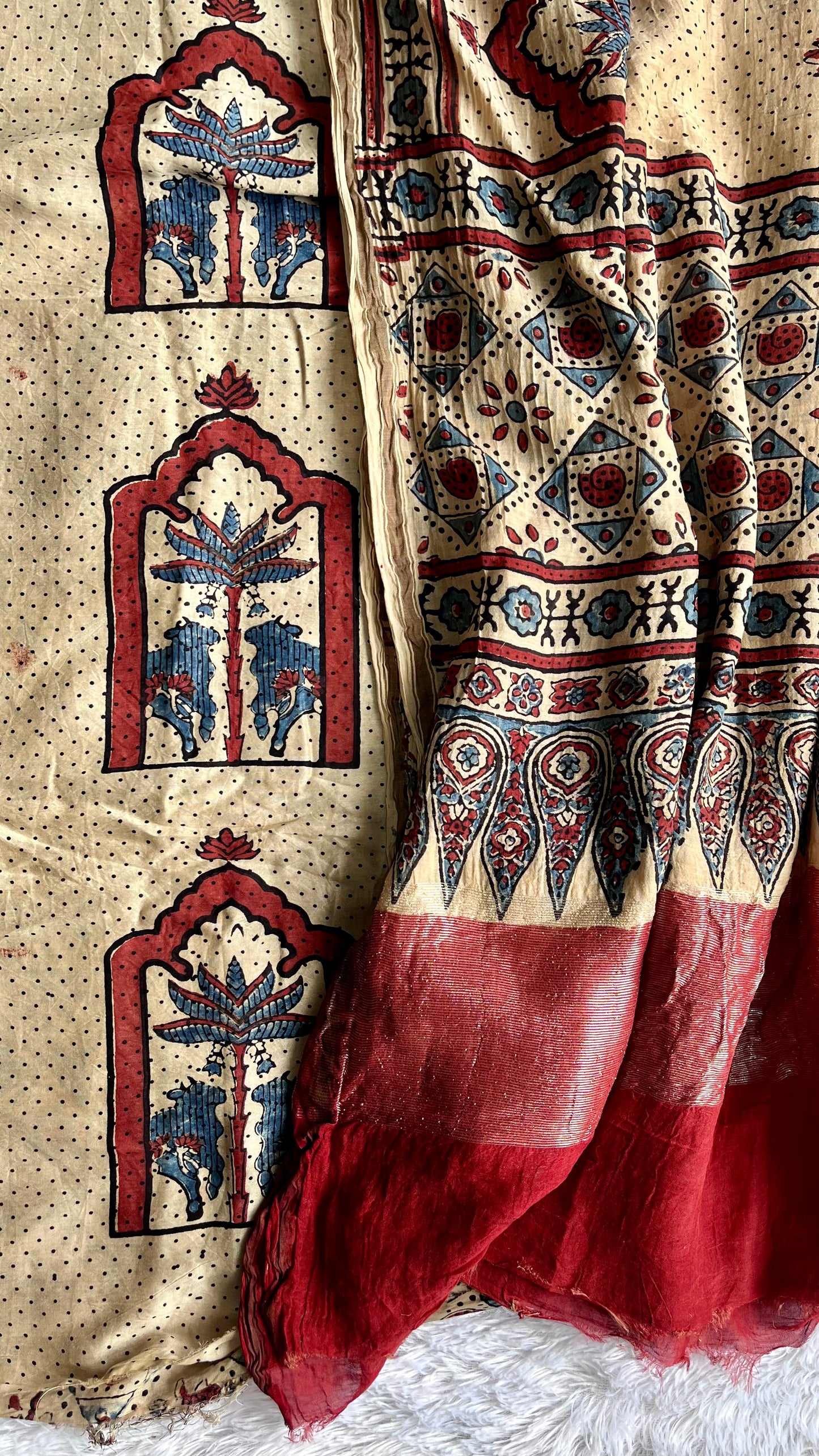 Milky White and Red Jharokha Motif Chanderi Silk Suit set with Ajrakh Hand Block Printing