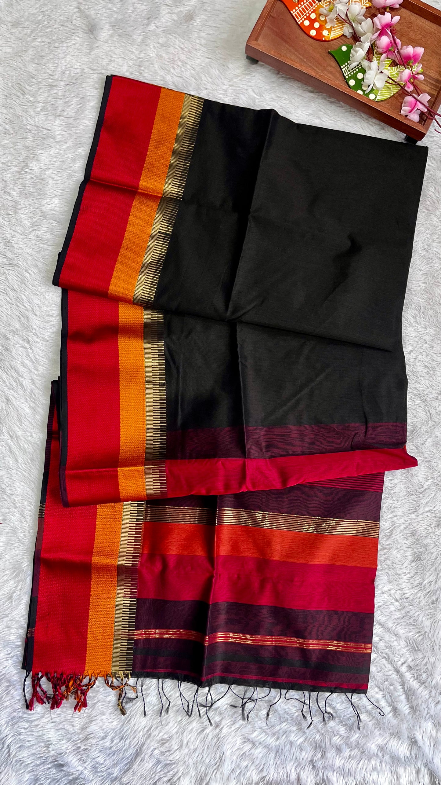 Black with Dazzling Red Zari Border Handwoven Maheshwari Silk Saree