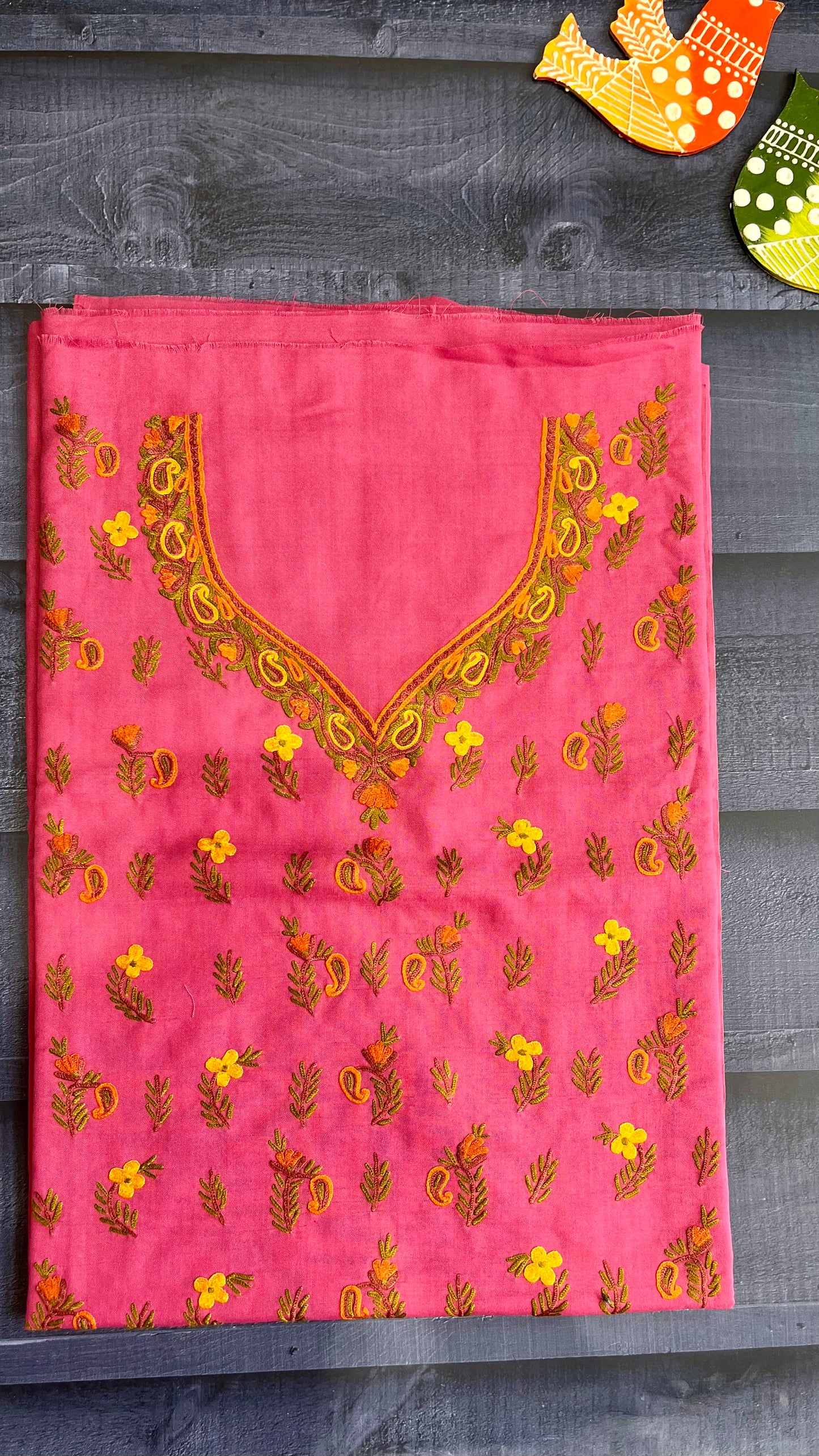 Pink with Green Thread work Pure Cotton Kashmiri Aari Embroidered Co Ord 2 pc Set