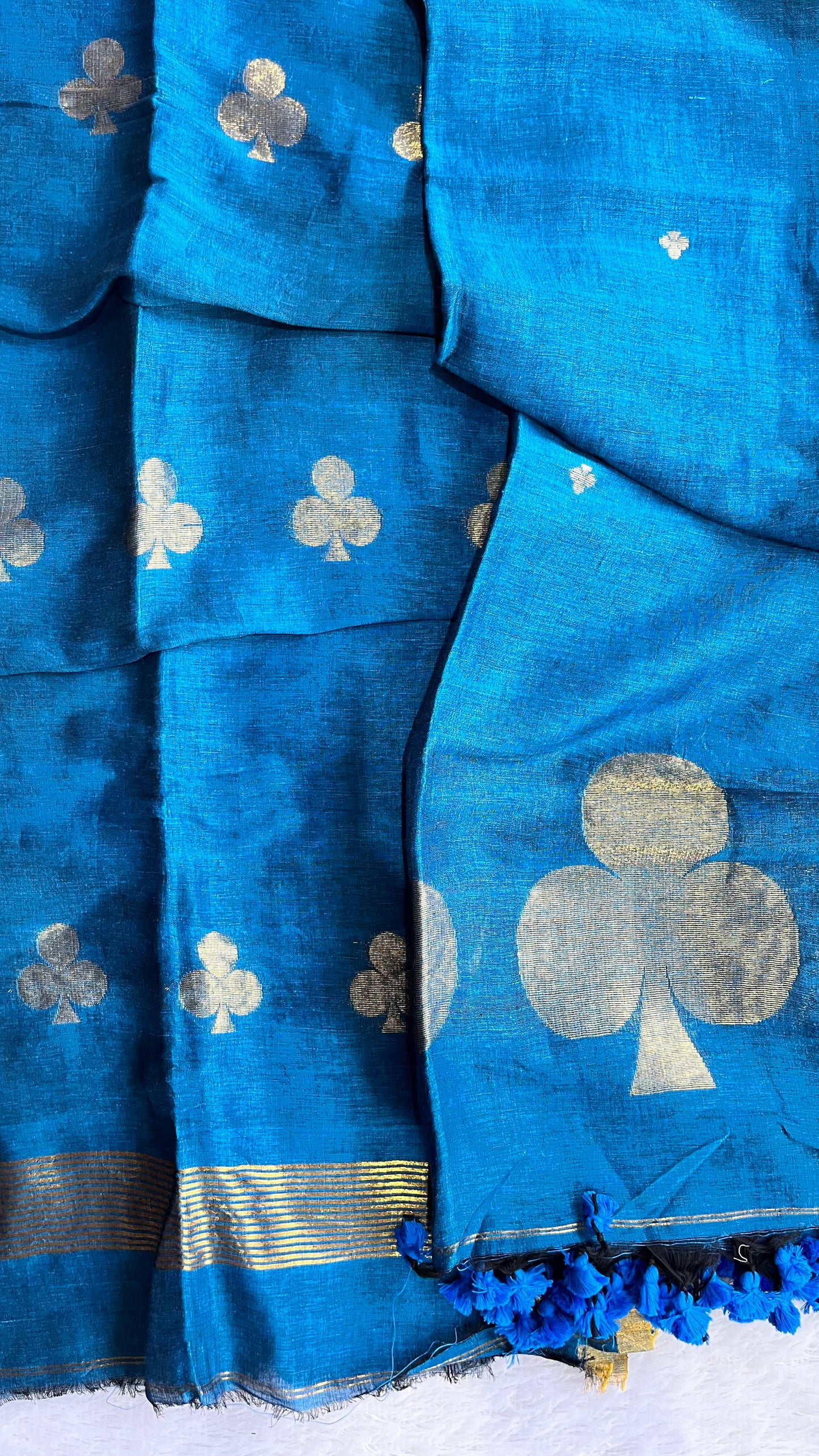 Morpankhi Blue Paan Buta Pure Jayshree Linen with Jamdani Hand Woven Daman 2 pc Suit Set