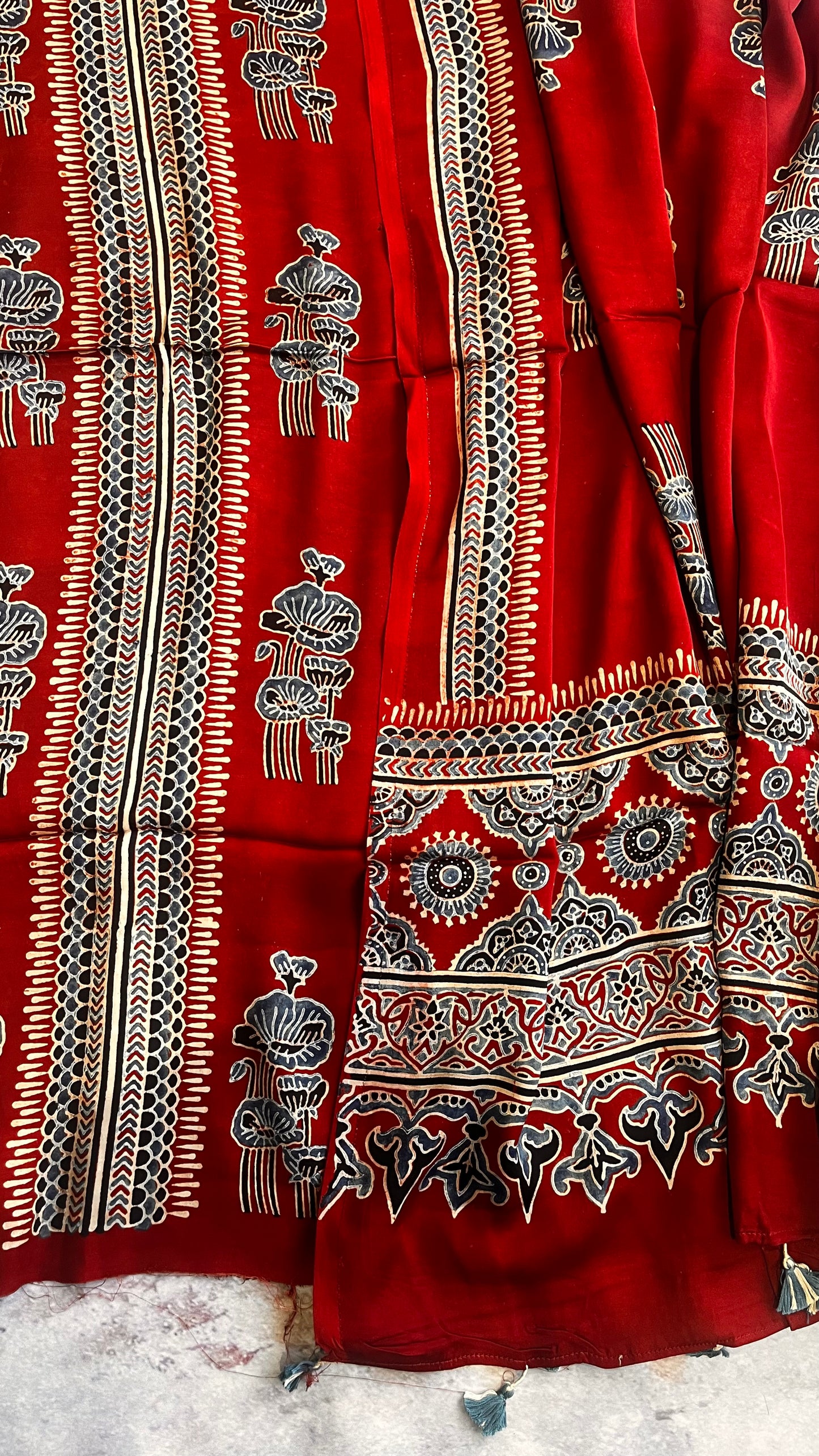Deep Red Buta Motif Modal Silk Natural Dyed Hand Block 2pc Suit Set