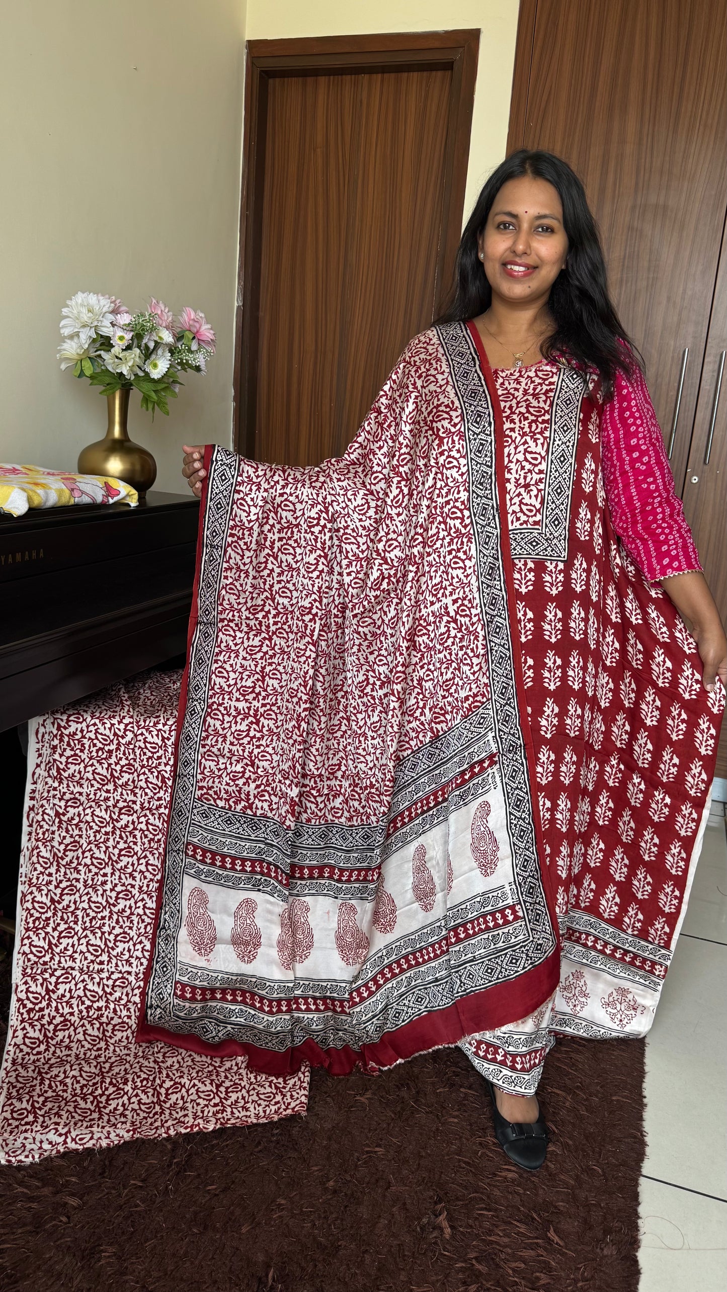 White Shade Flower Jaal Motif Bagh Handblock Modal Silk Suit Set - 3 Piece