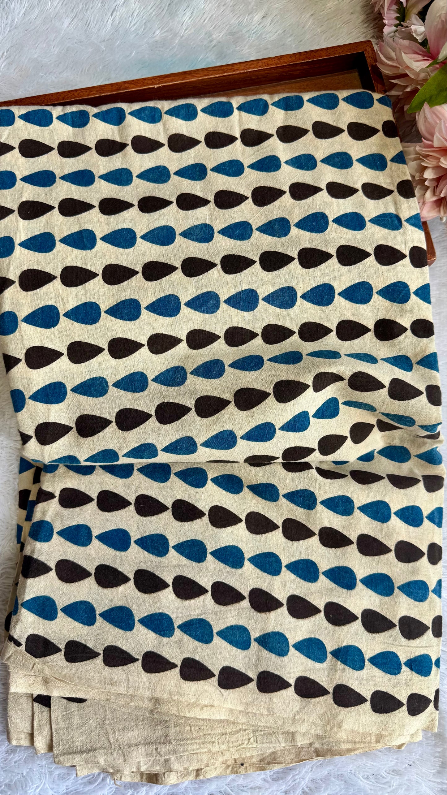 Offwhite Tear Drop Motif Ajrakh Hand Blocked Natural Dyed Cotton Fabric