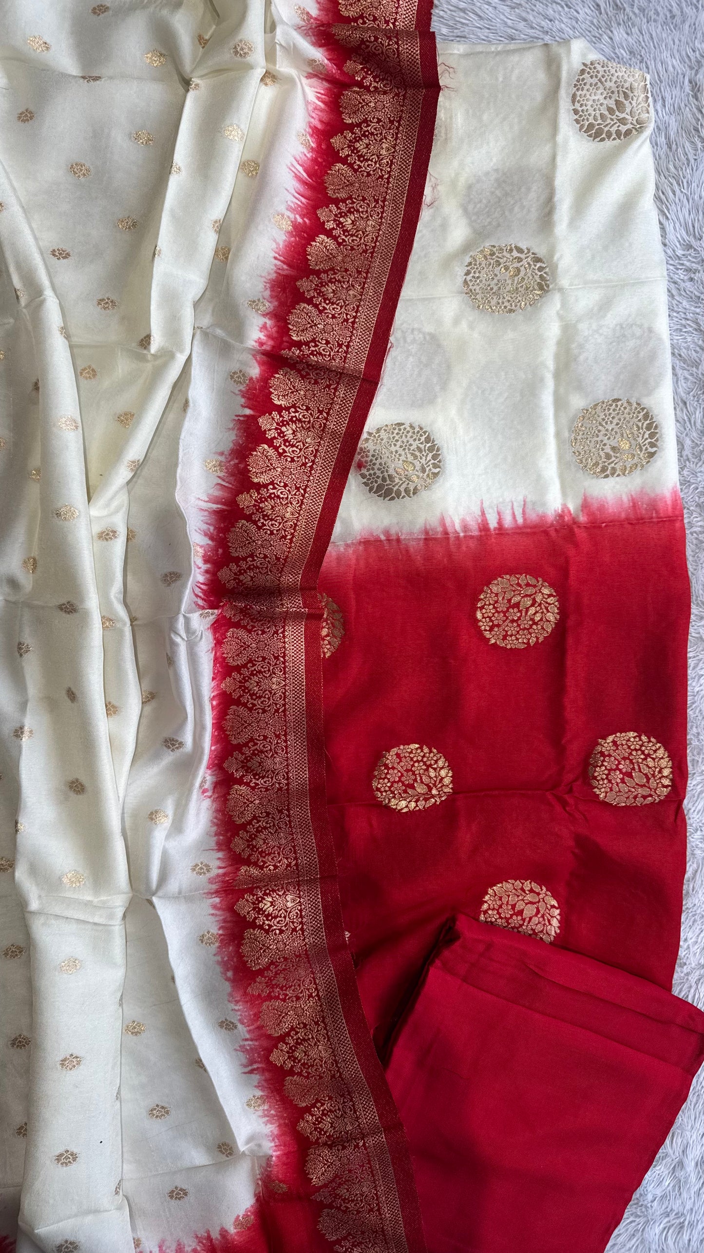 OffWhite Dual Shade Kurta & Dupatta Dola Silk Suit with Zari Weave -3 Pc