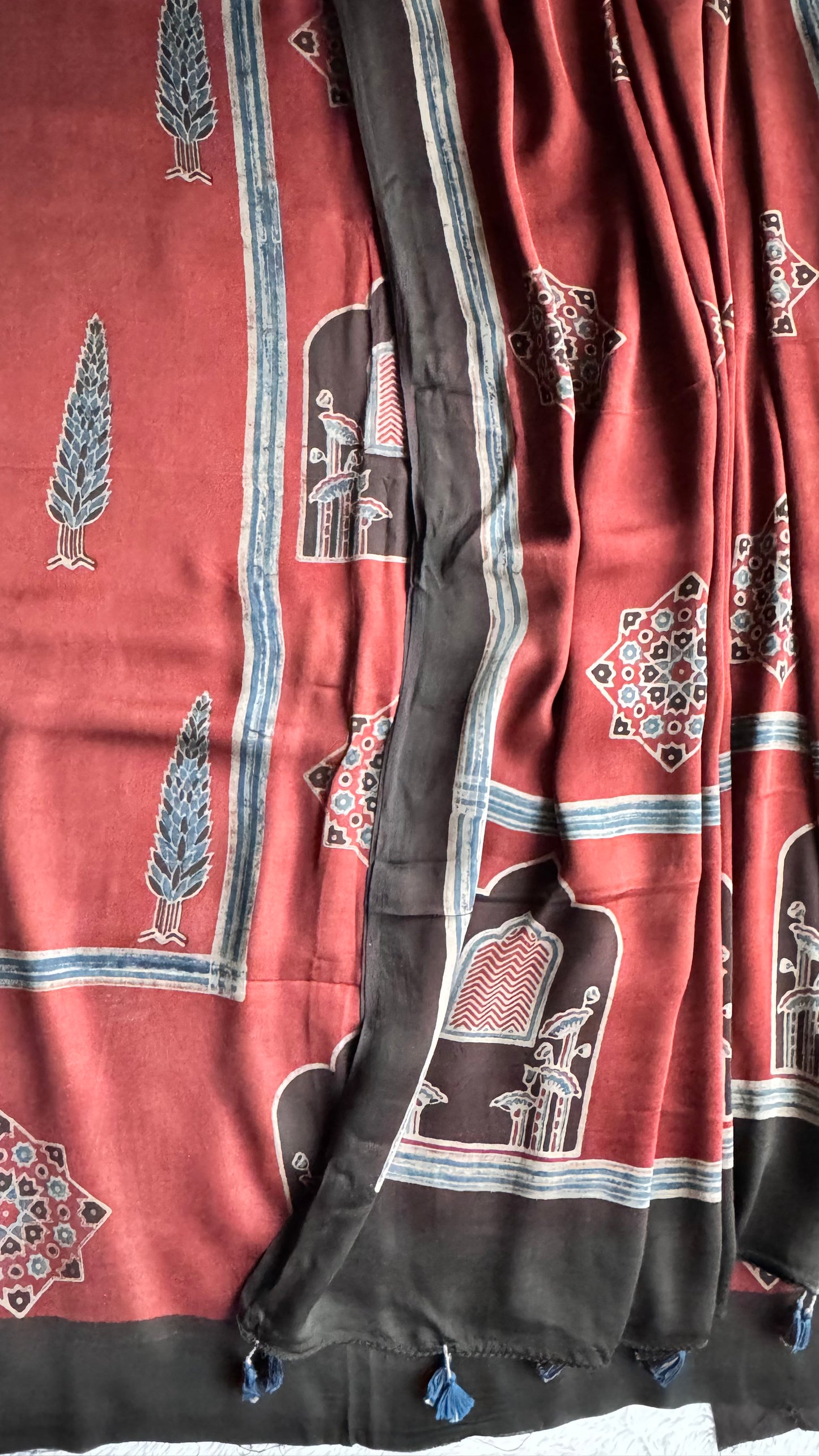 Caramel Jarokha Modal Silk Ajrakh Hand Block 2 pc Suit Set with Modal Silk Dupatta