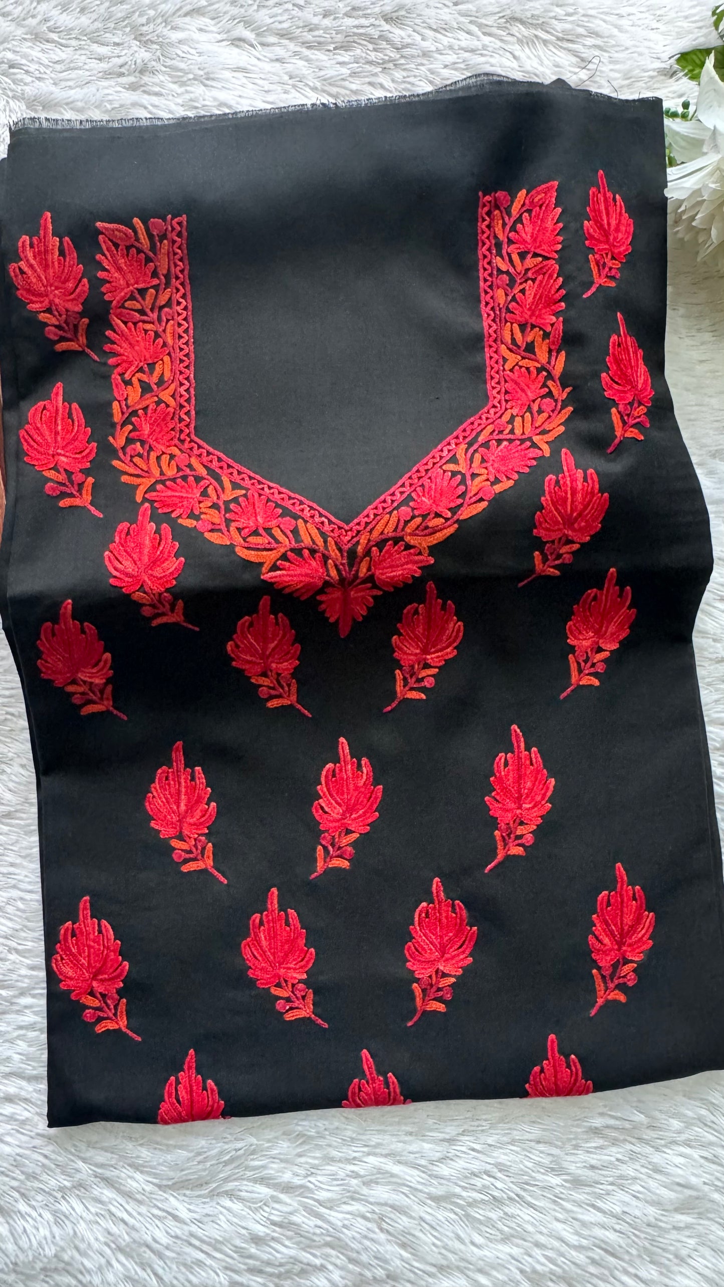 Black with Red Thread work Pure Cotton Kashmiri Aari Embroidered Co Ord 2 pc Set