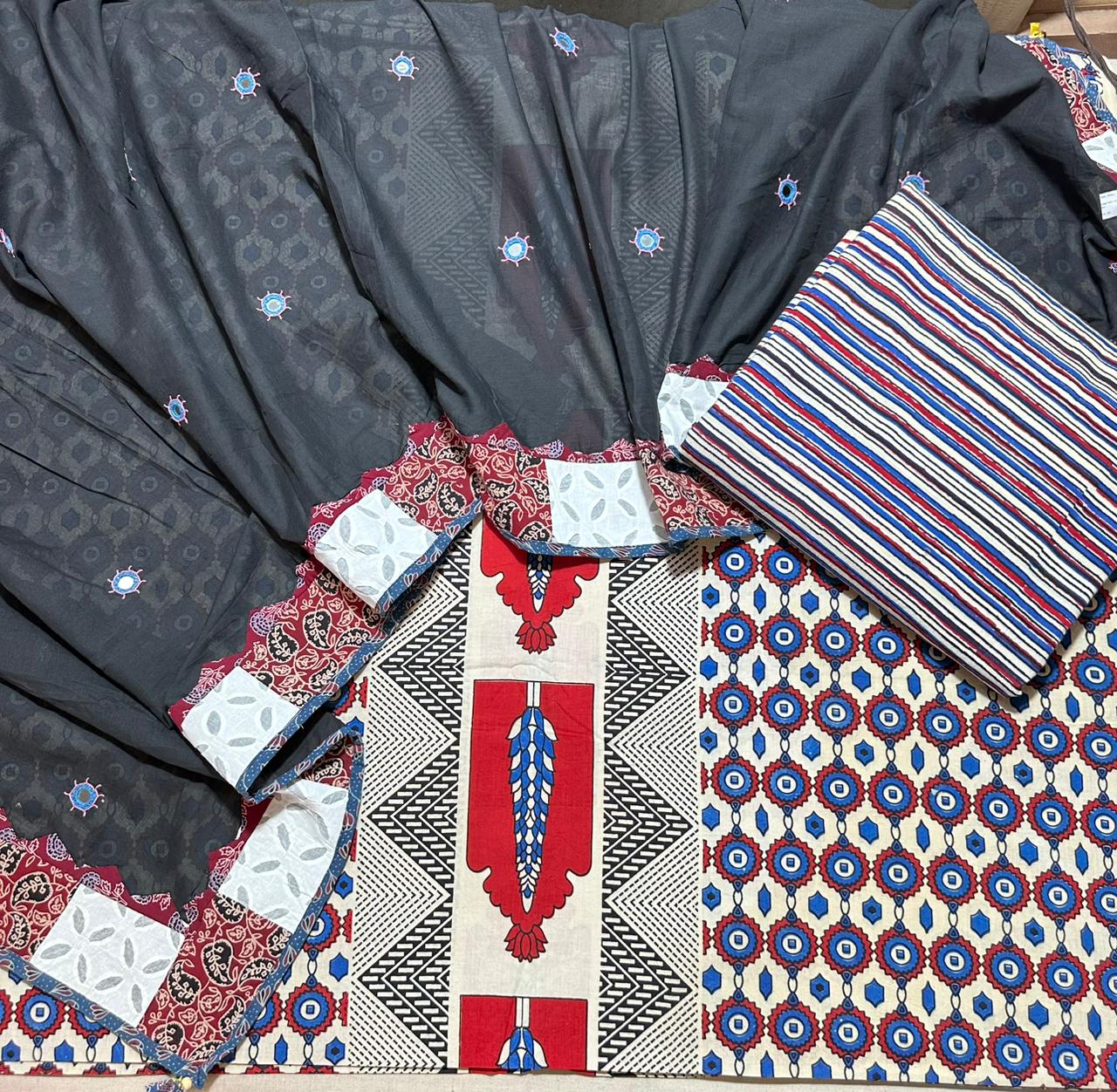 Off White Ajrakh Pure Cotton Suit Set with Chain Motif and Black Mirror Work Cotton Dupatta