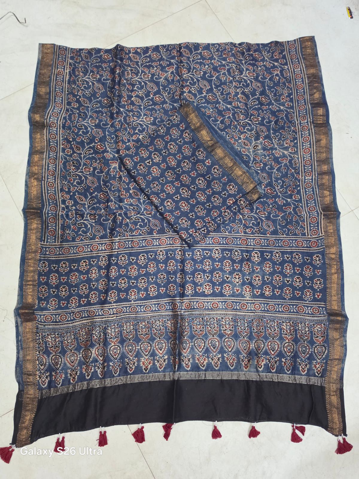 Blue Floral Bel Jaal Motif Hand Block Ajrakh Printed Maheshwari Silk Cotton 2 Piece Suit set