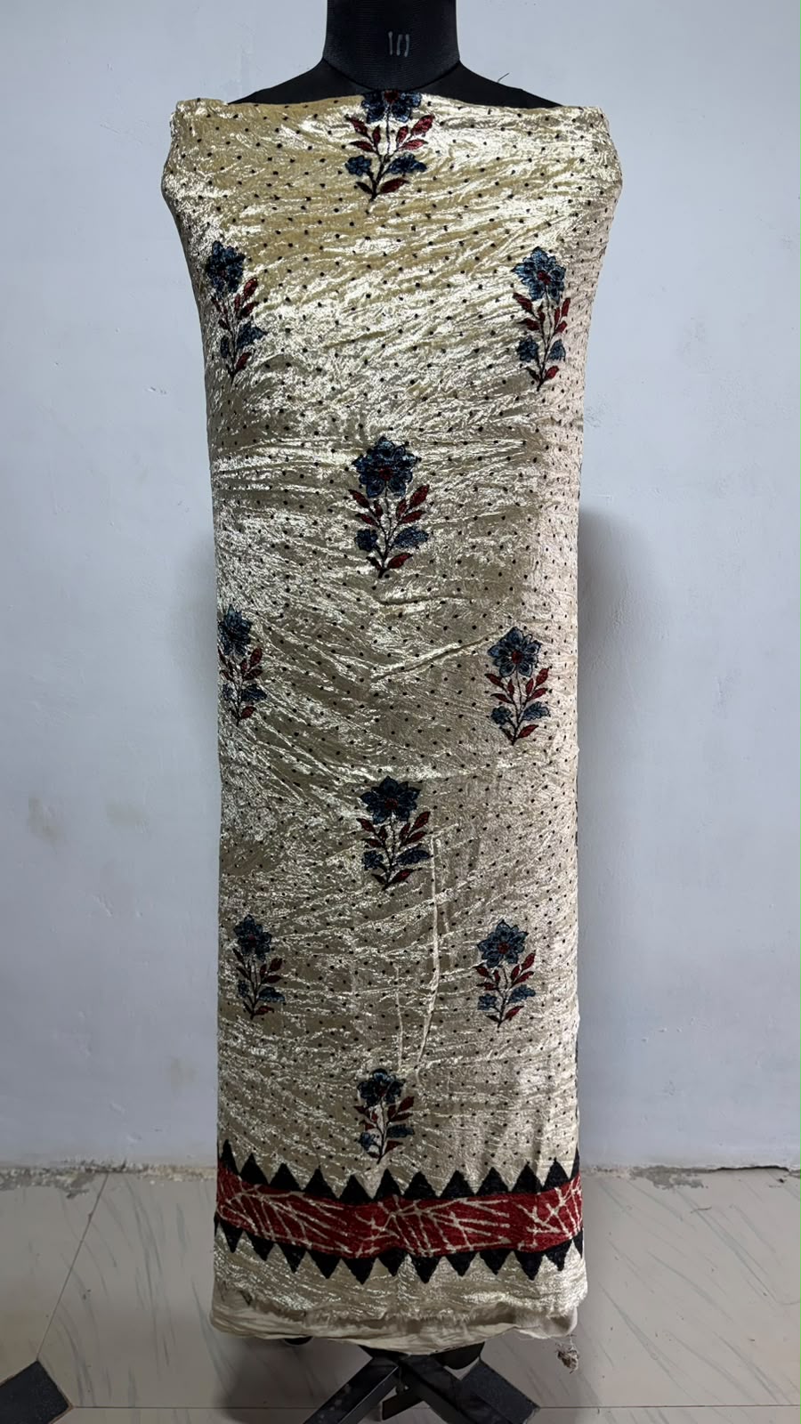 OffWhite Flower Motif Ajrakh Hand Block Velvet Unstitched Fabric (Kurta Only)