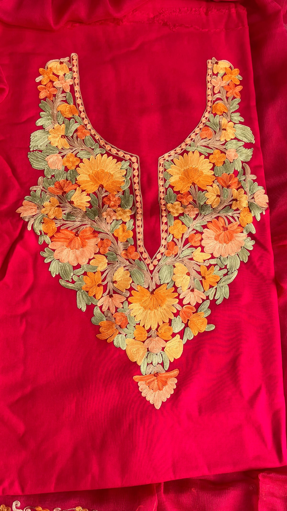 Brick Red Kashmiri Aari Embroidered 3pc Suit Set with Embroidered Muslin Dupatta