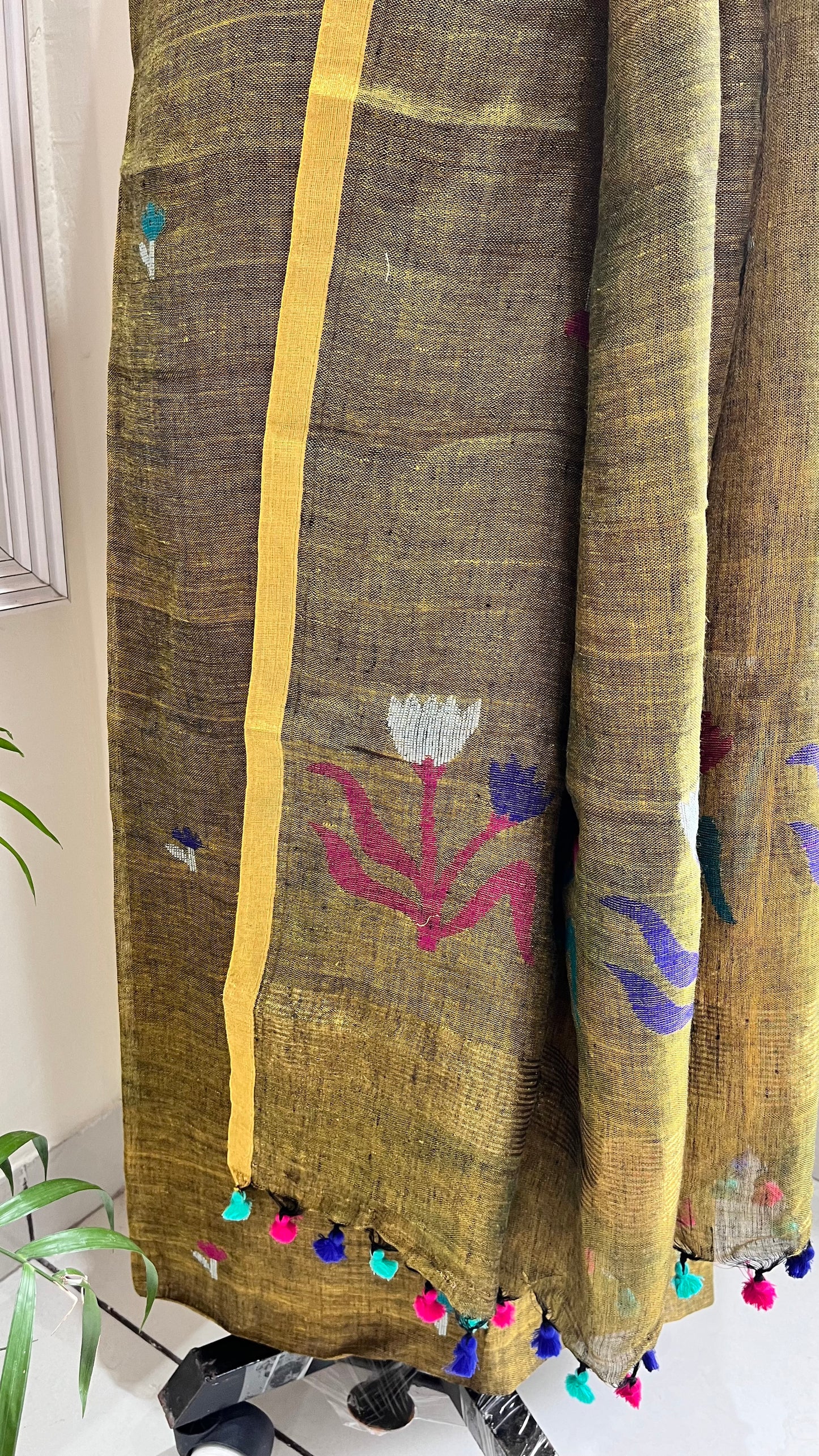Mehendi Green Paithani Unstitched Pure Linen on Linen Hand Woven Daman 2 pc Suit Set