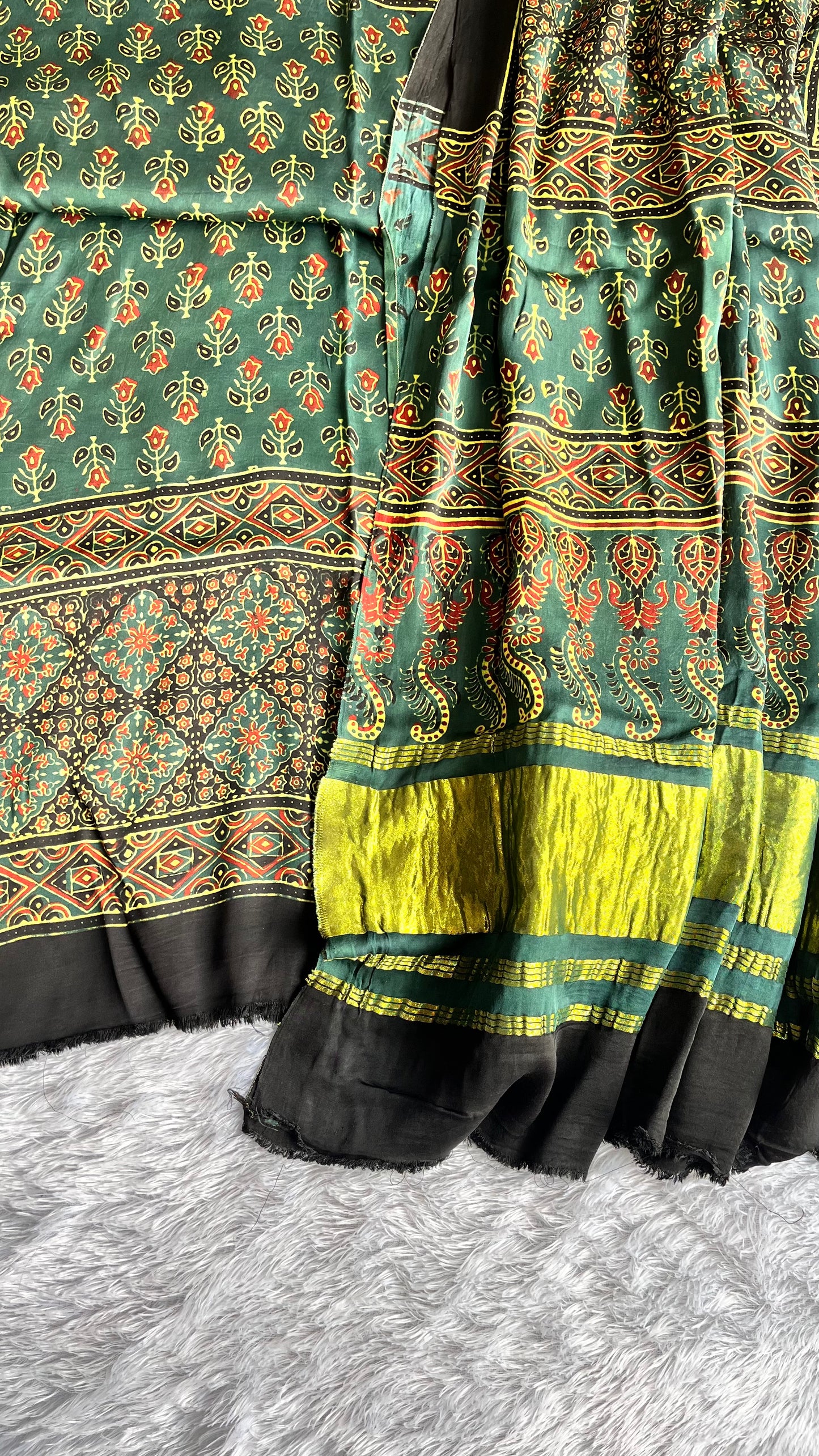 Green Small Booti Print Modal Silk Ajrakh Natural Dyed Hand Block Suit Set with Lagdi Patti Dupatta