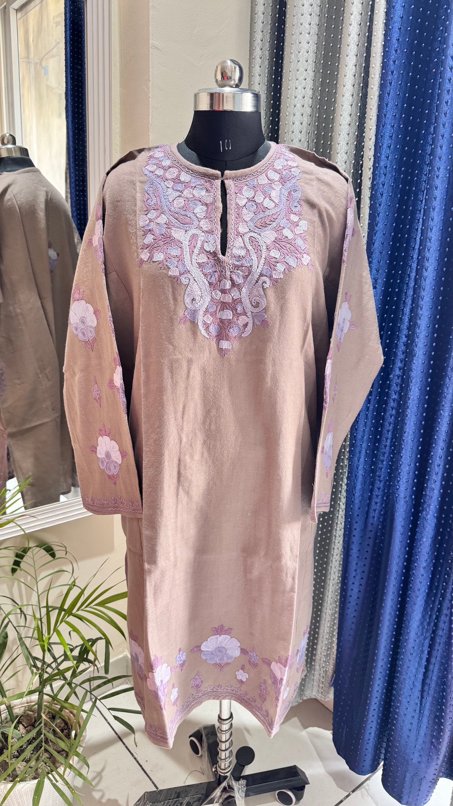 Pashmina Shade Hand Embroidered Pure Marino Wool Kashmiri Pheran with Pockets and Hand Embroidered Sleeves (Size 54”)