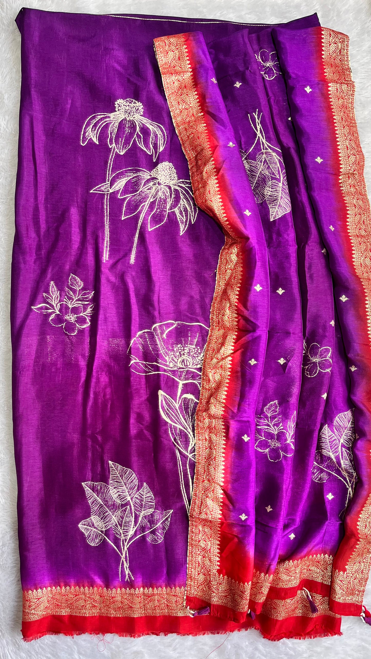 Ravishing Purpel Dola Silk Hand Brush Print 2pc Suit Material Set with Zari Pallu and Full Finish with Tassels