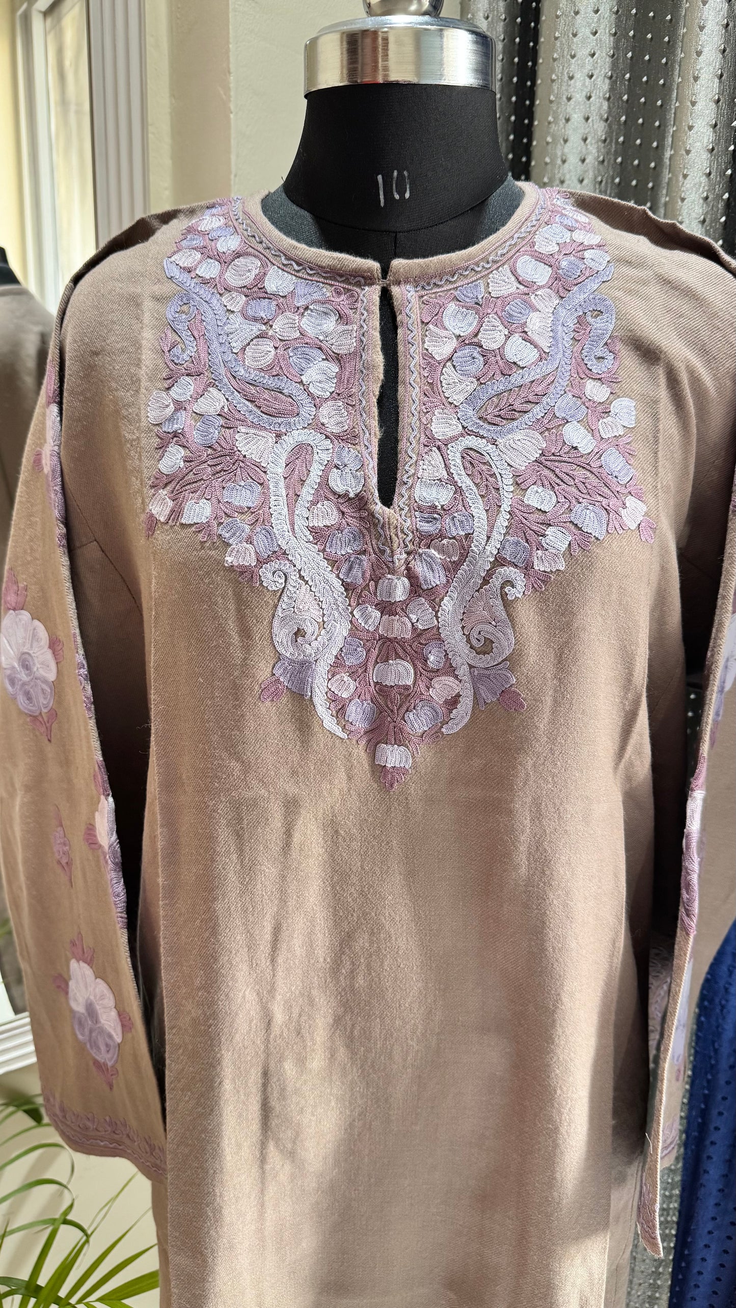 Pashmina Shade Hand Embroidered Pure Marino Wool Kashmiri Pheran with Pockets and Hand Embroidered Sleeves (Size 54”)