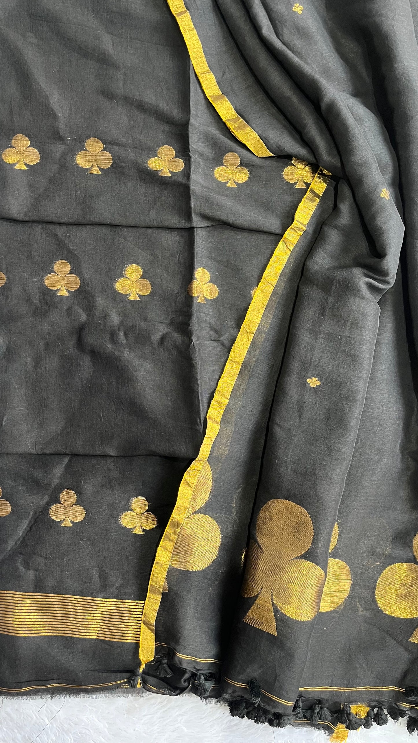 Majestic Black Paan Buta Pure Jayshree Linen with Jamdani Hand Woven Daman 2 pc Suit Set