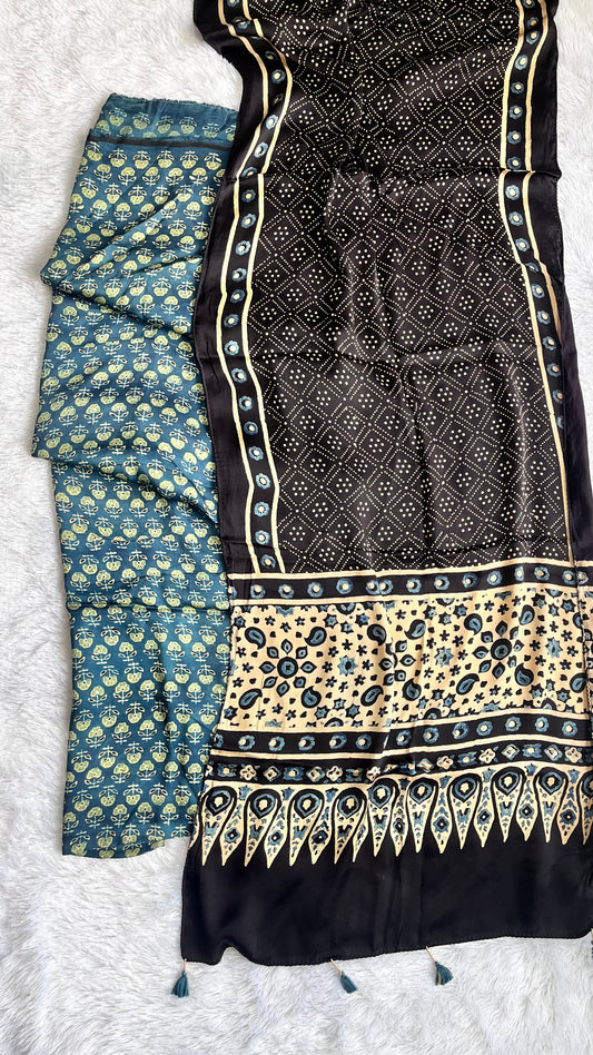 Indigo Choti Buti Motif Modal Silk Hand Block Print 2pc Suit Material Set ( Top and Stole)