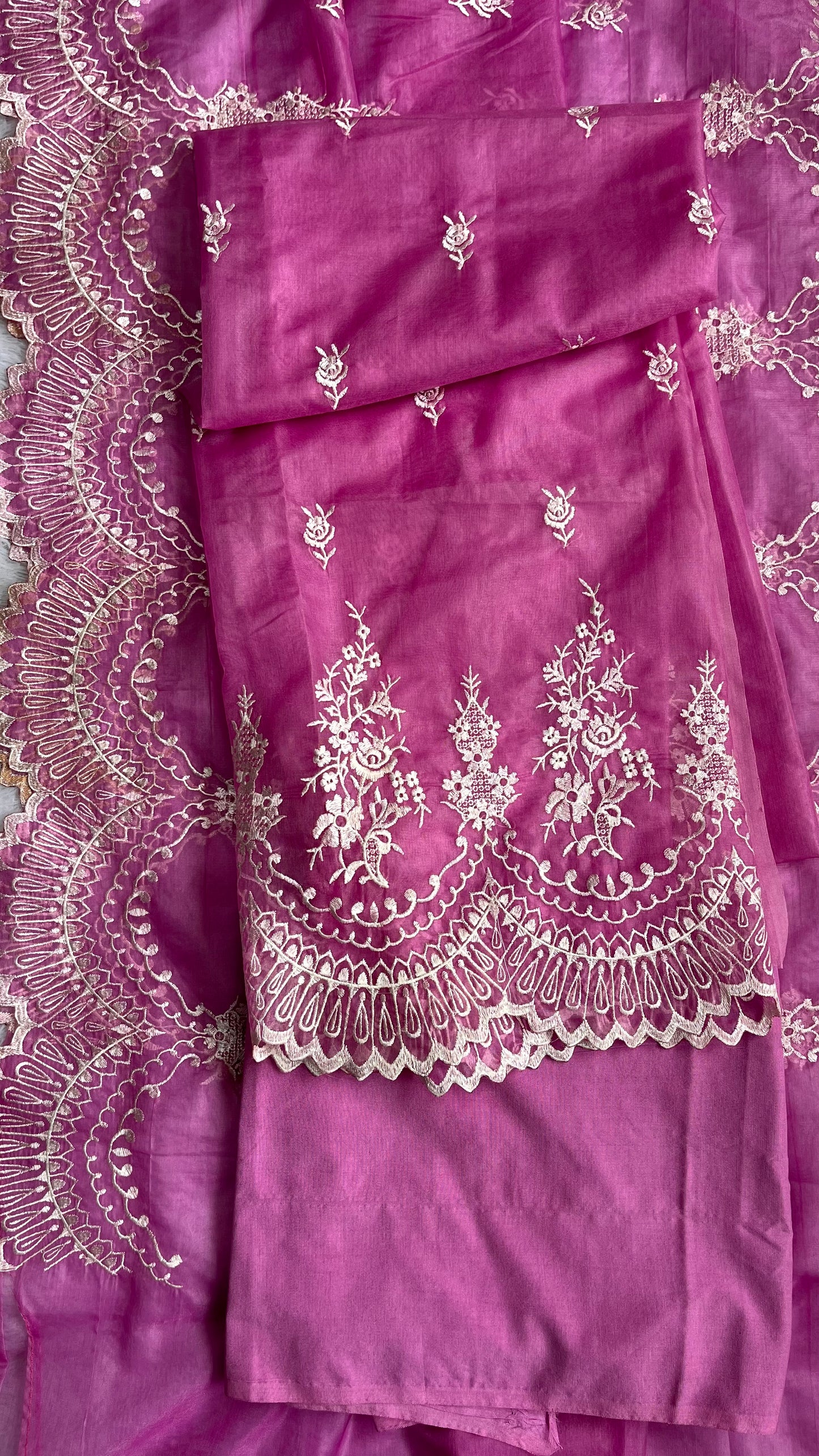 Lovely Lavender Shade Banarasi Tissue Silk 3-Piece Suit with Threadwork & Organza Dupatta