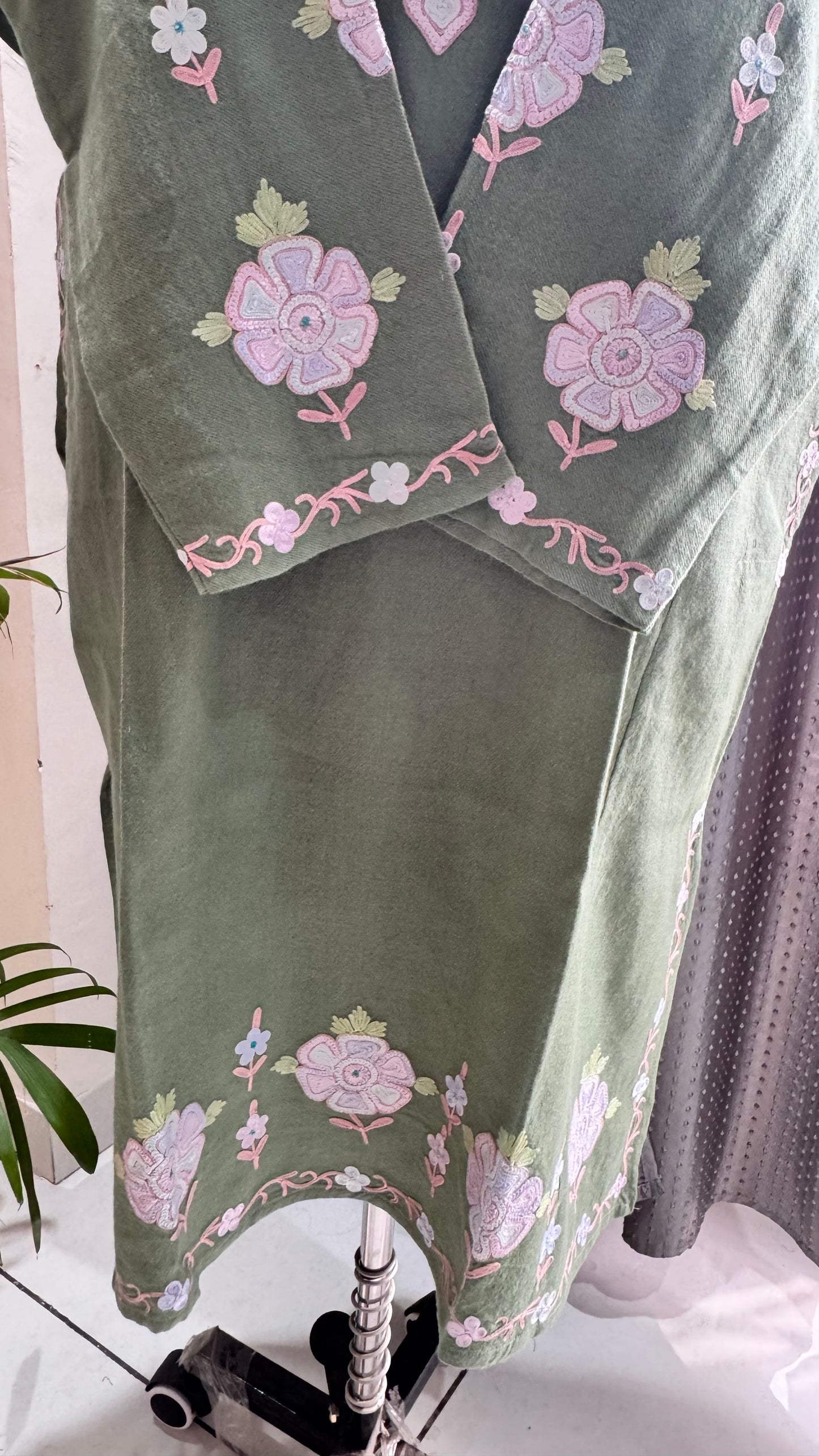 Pista Green Hand Embroidered Pure Marino Wool Kashmiri Pheran with Pockets and Hand Embroidered Sleeves (Size 54”)