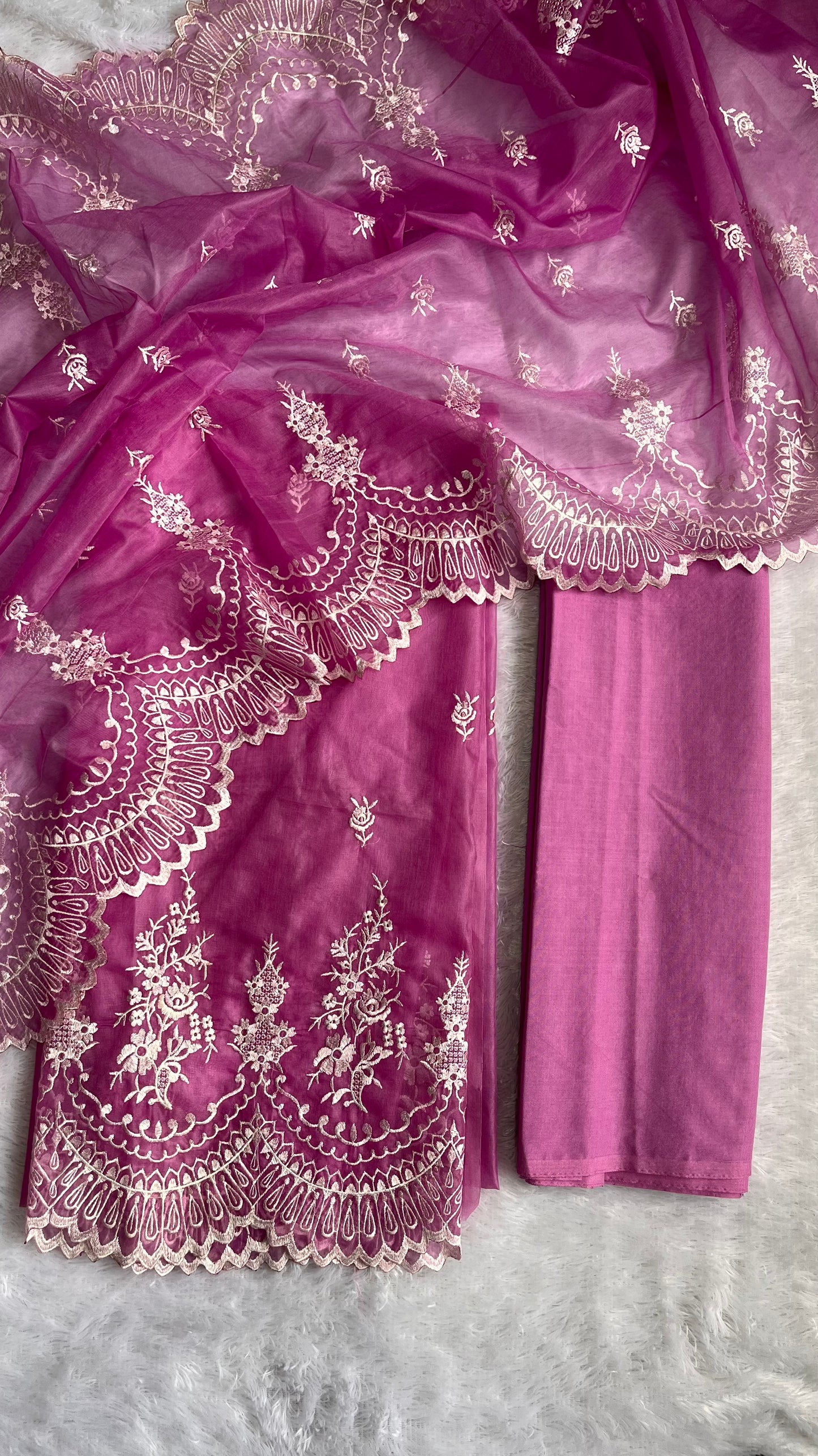 Lovely Lavender Shade Banarasi Tissue Silk 3-Piece Suit with Threadwork & Organza Dupatta