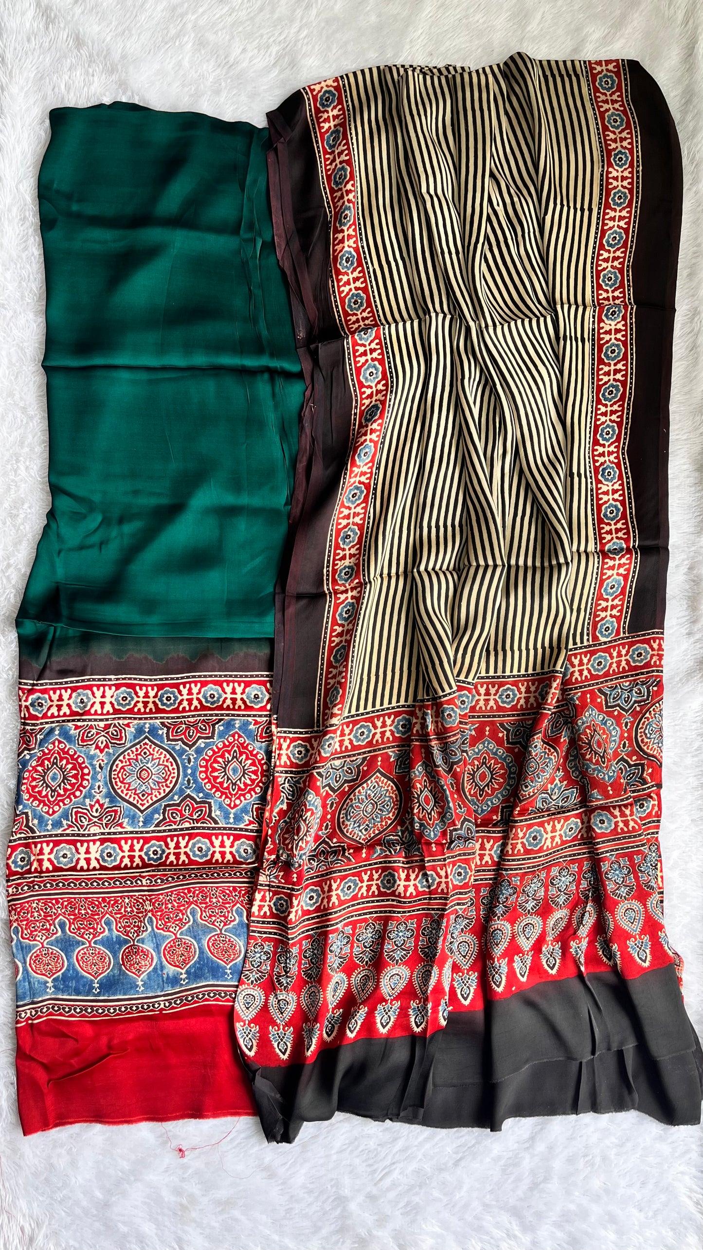 Bottle Green Dhaari Buta Modal Silk Suit Set with Modal Silk Dupatta