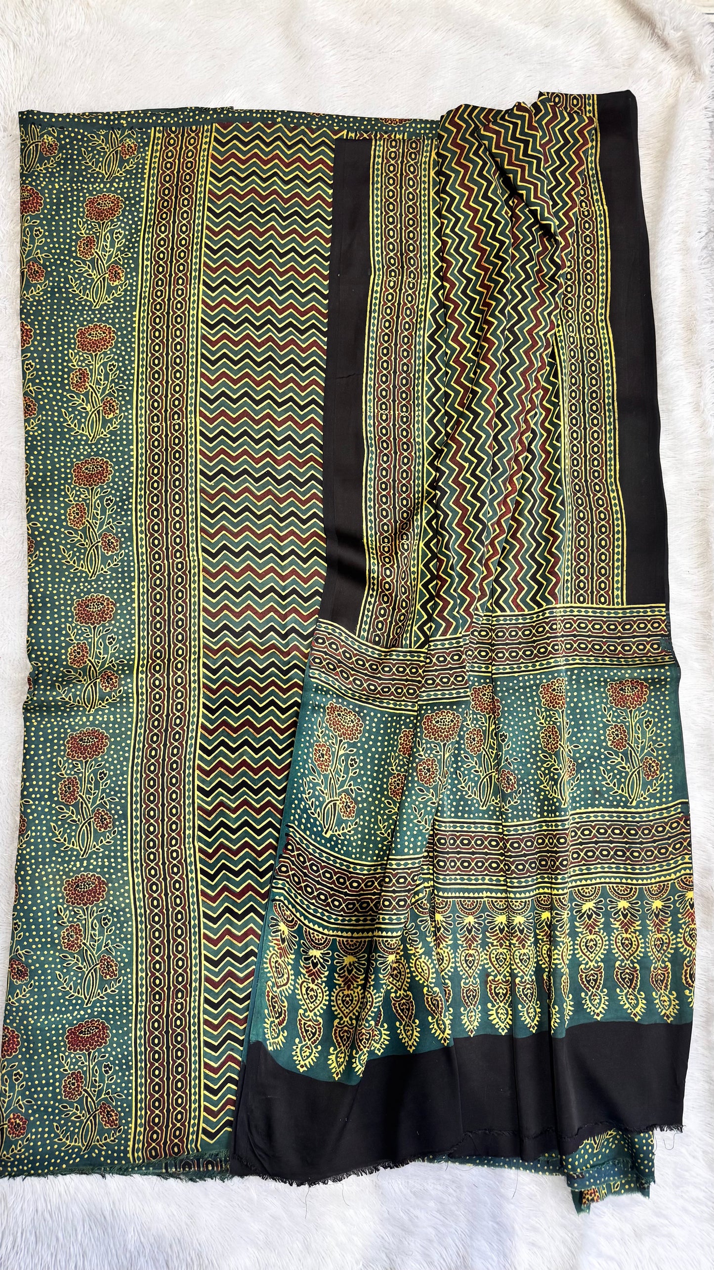 Gracious Green Dhaari and Boota Motif Modal Silk Ajrakh Natural Dyed Hand Block 2pc Suit Set