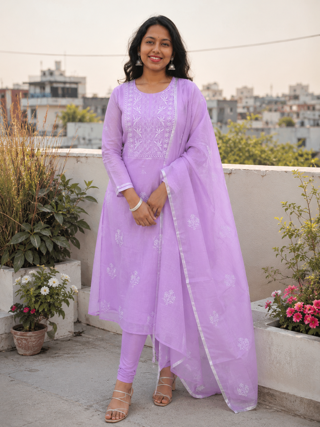 Soft Lavender Kota-Doria 3 Piece Suit Set with Chikankari Embroidery and Kota Doria Dupatta