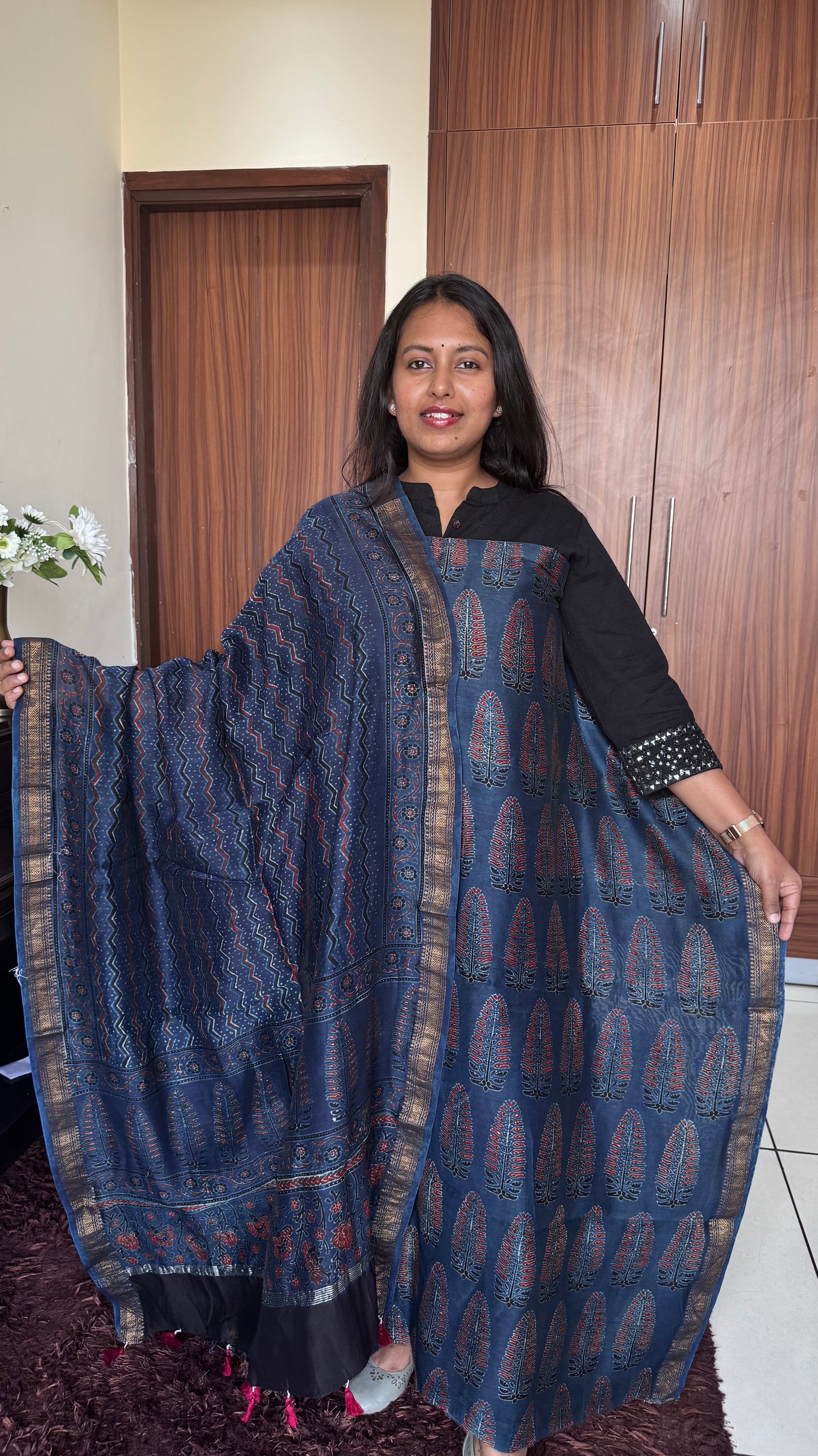 Navy Blue Assopallav Zigzag Motif Ajrakh Hand Block Maheshwari Silk Cotton 2 Piece Set