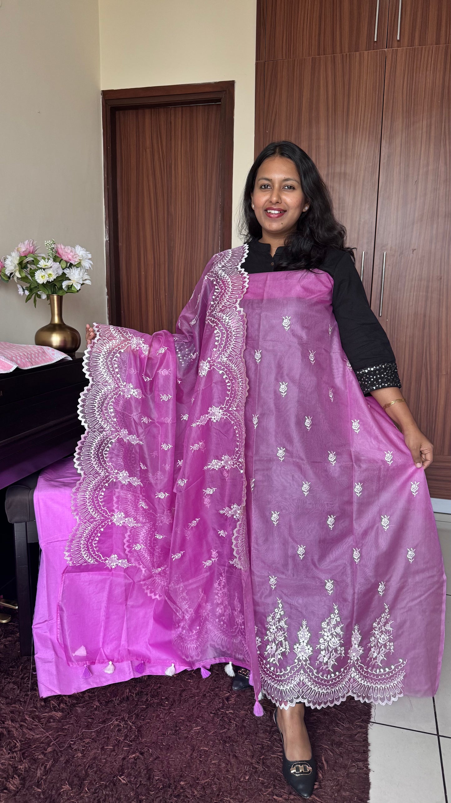 Lovely Lavender Shade Banarasi Tissue Silk 3-Piece Suit with Threadwork & Organza Dupatta