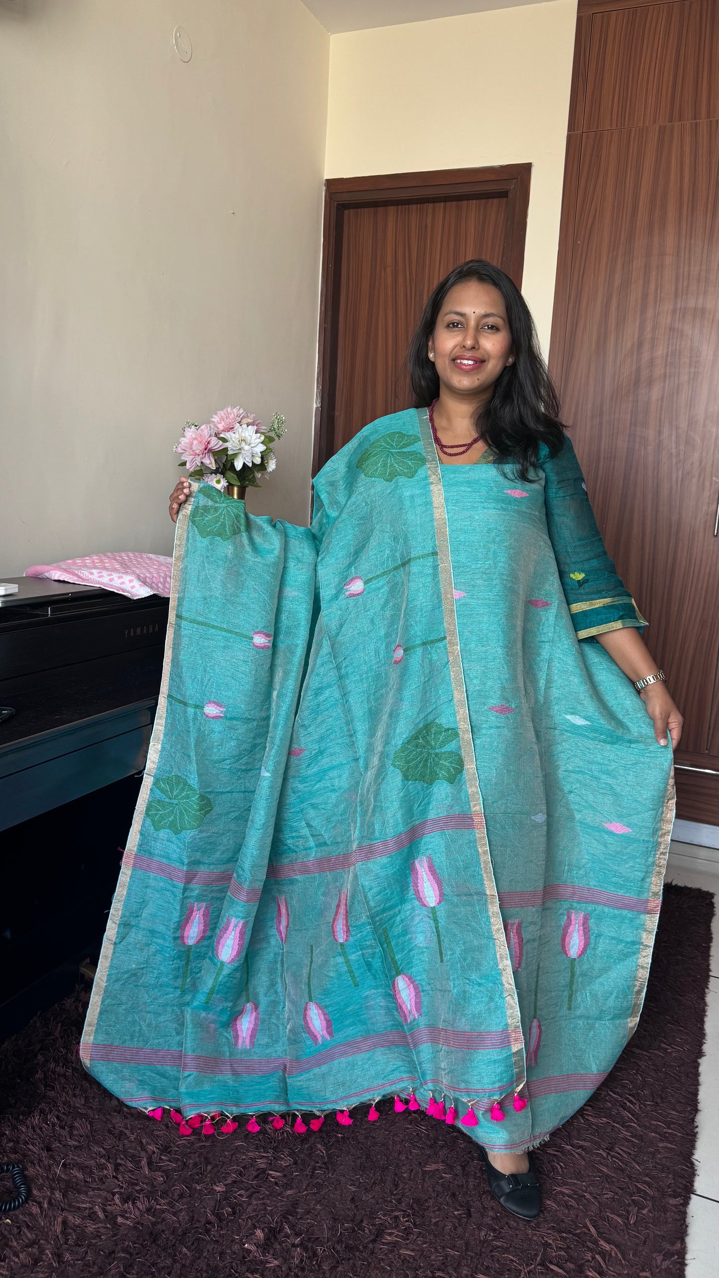 Cyan Blue Shade Pure Handloom Resham Muslin 2 pc Set