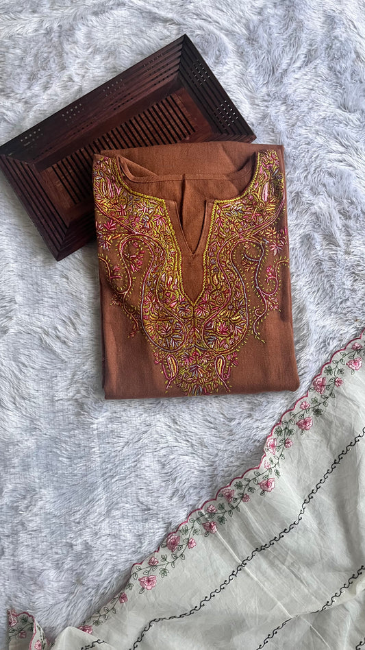 Tan Shade Sozni Embroidery Kashmiri Merino Wool Pheran with Pockets