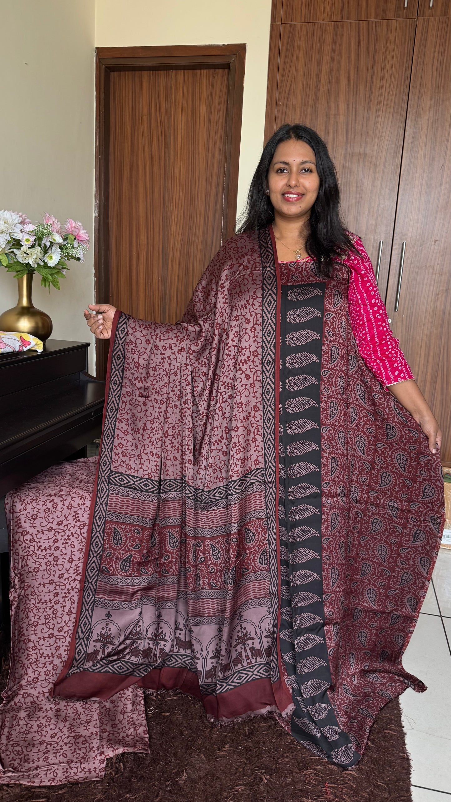 Maroon Brown Leaves Jaal Motif Bagh Handblock Modal Silk Suit Set - 3 Piece