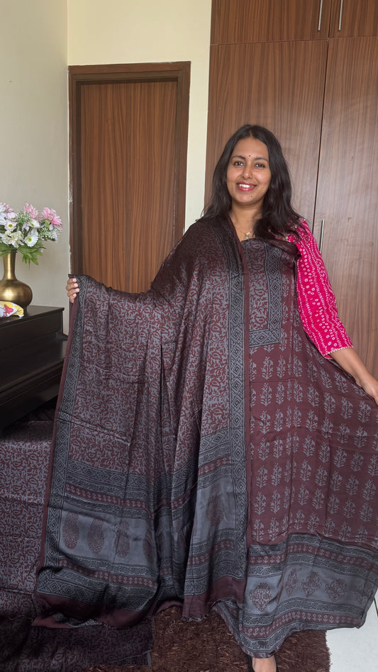 Charcoal Red Flower Jaal Motif Bagh Handblock Modal Silk Suit Set - 3 Piece