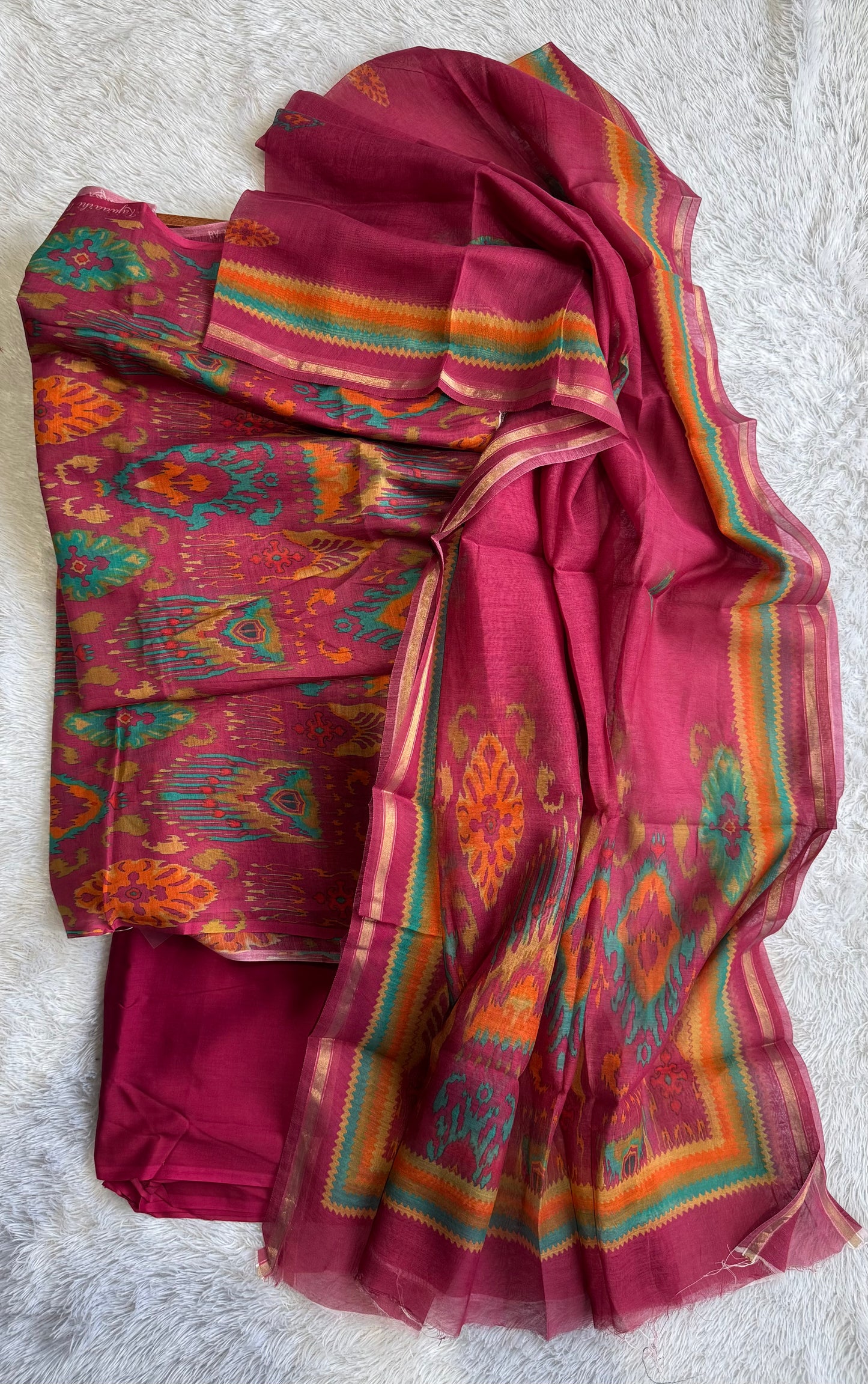 Gajri Pink Mul Chanderi Uzbek-Ikkat Print Suit Set-3 Piece