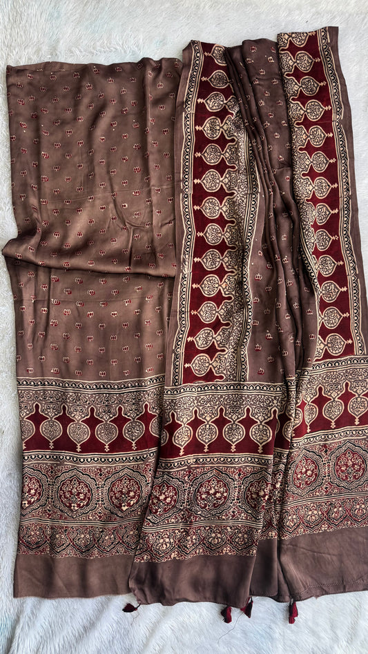 Rasin Shade Chota Kamal Buta Modal Silk Kurta with Ajrakh Modal Dupatta