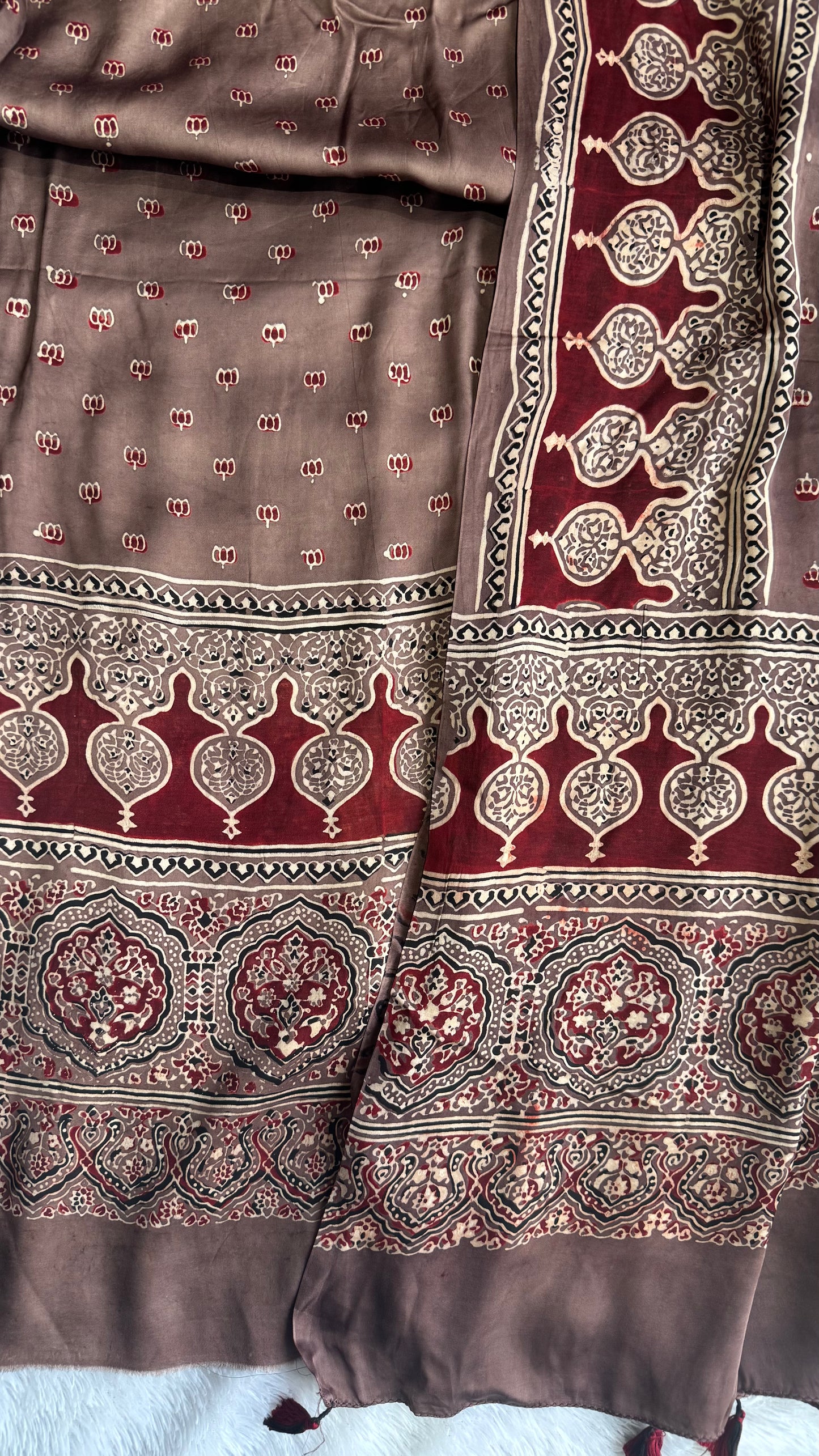 Rasin Shade Chota Kamal Buta Modal Silk Kurta with Ajrakh Modal Dupatta