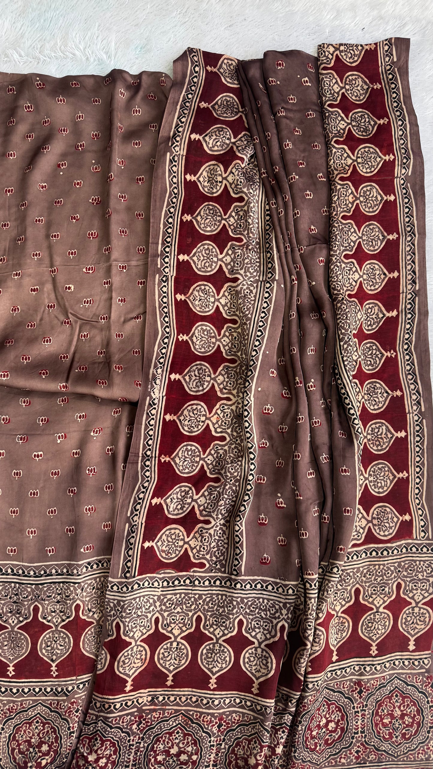 Rasin Shade Chota Kamal Buta Modal Silk Kurta with Ajrakh Modal Dupatta