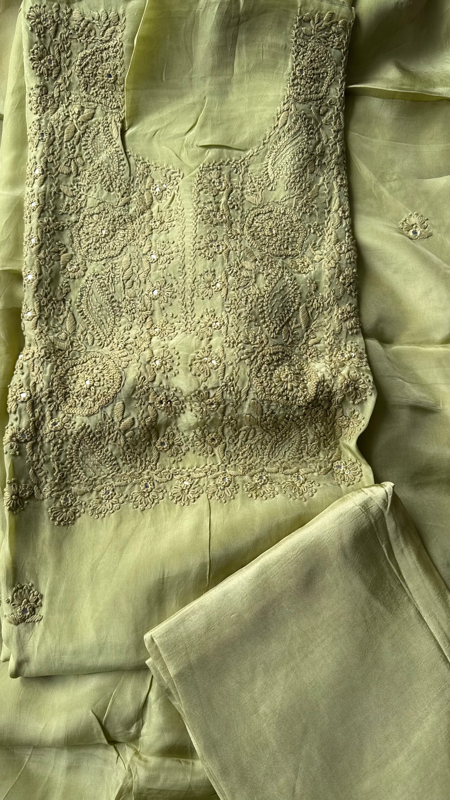 Olive Green Crepe Suit Set with Chinon Chiffon Dupatta and Threadwork