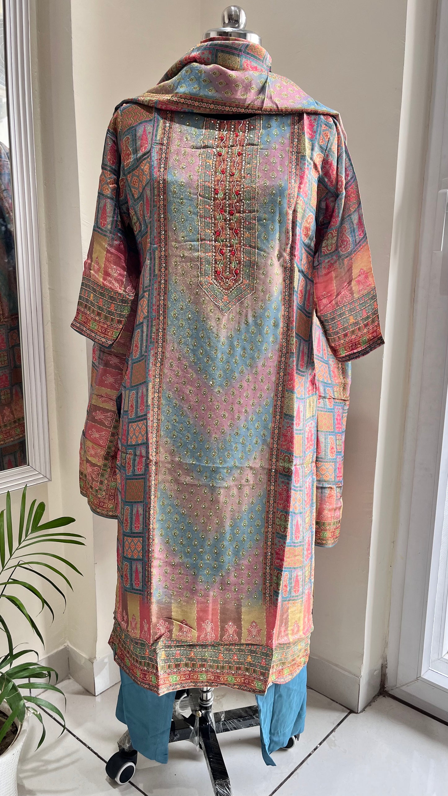 Multi Toned Floral Motif Pure Tissue Shimmer Suit Set with Shimmer Dupatta