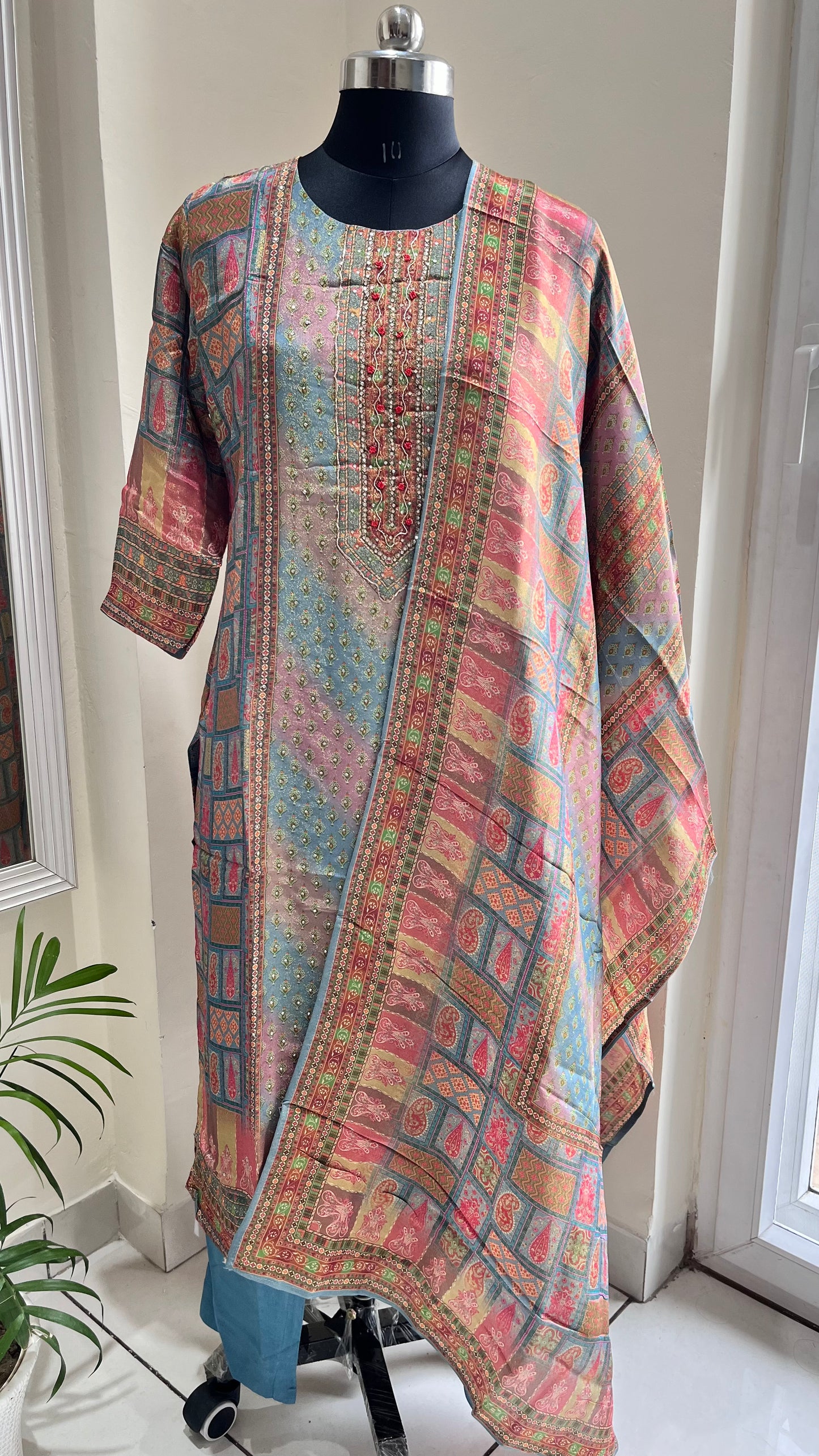 Multi Toned Floral Motif Pure Tissue Shimmer Suit Set with Shimmer Dupatta