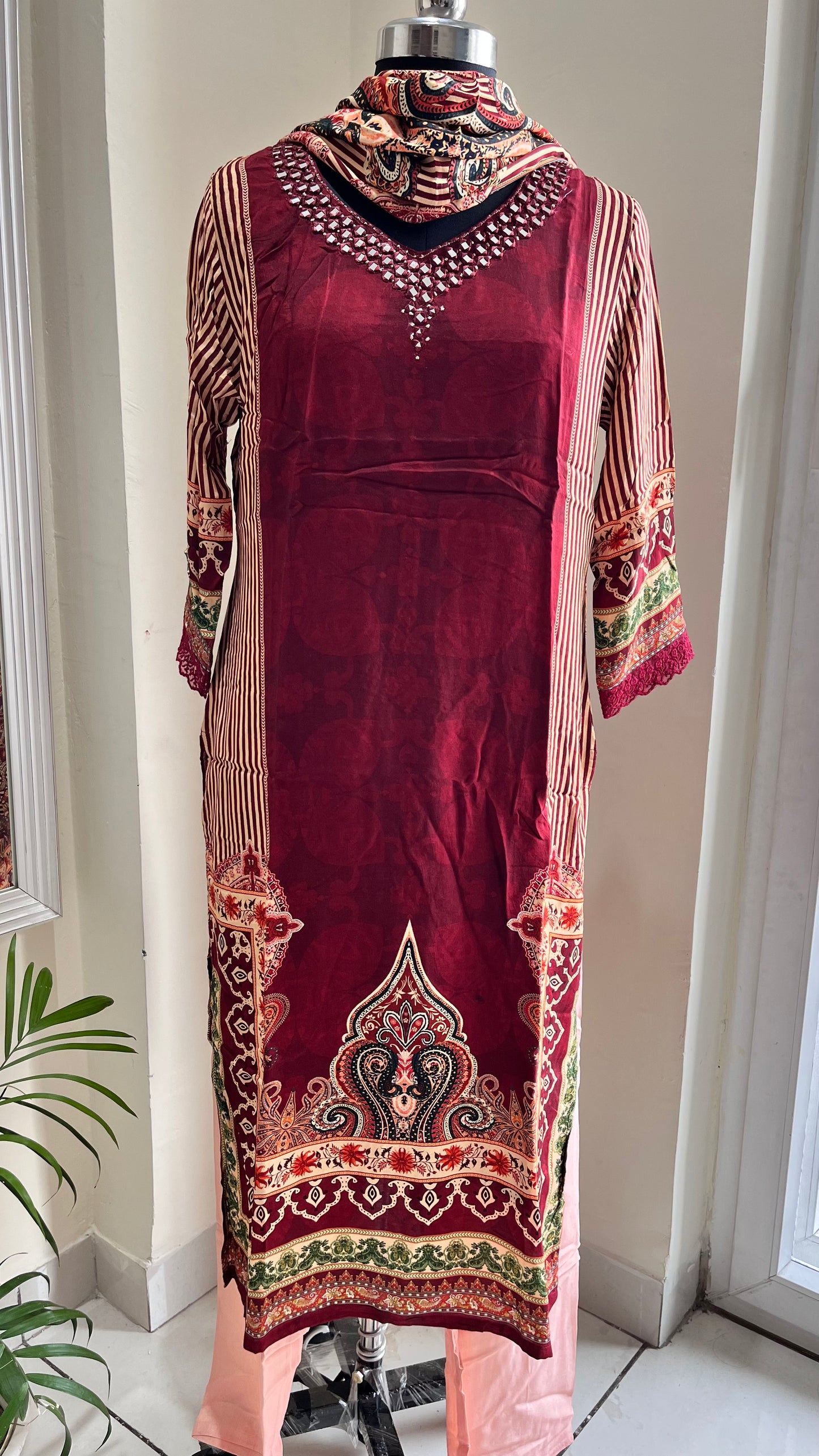 Deep Red Floral Print Muslin Suit Set with Inner Lining