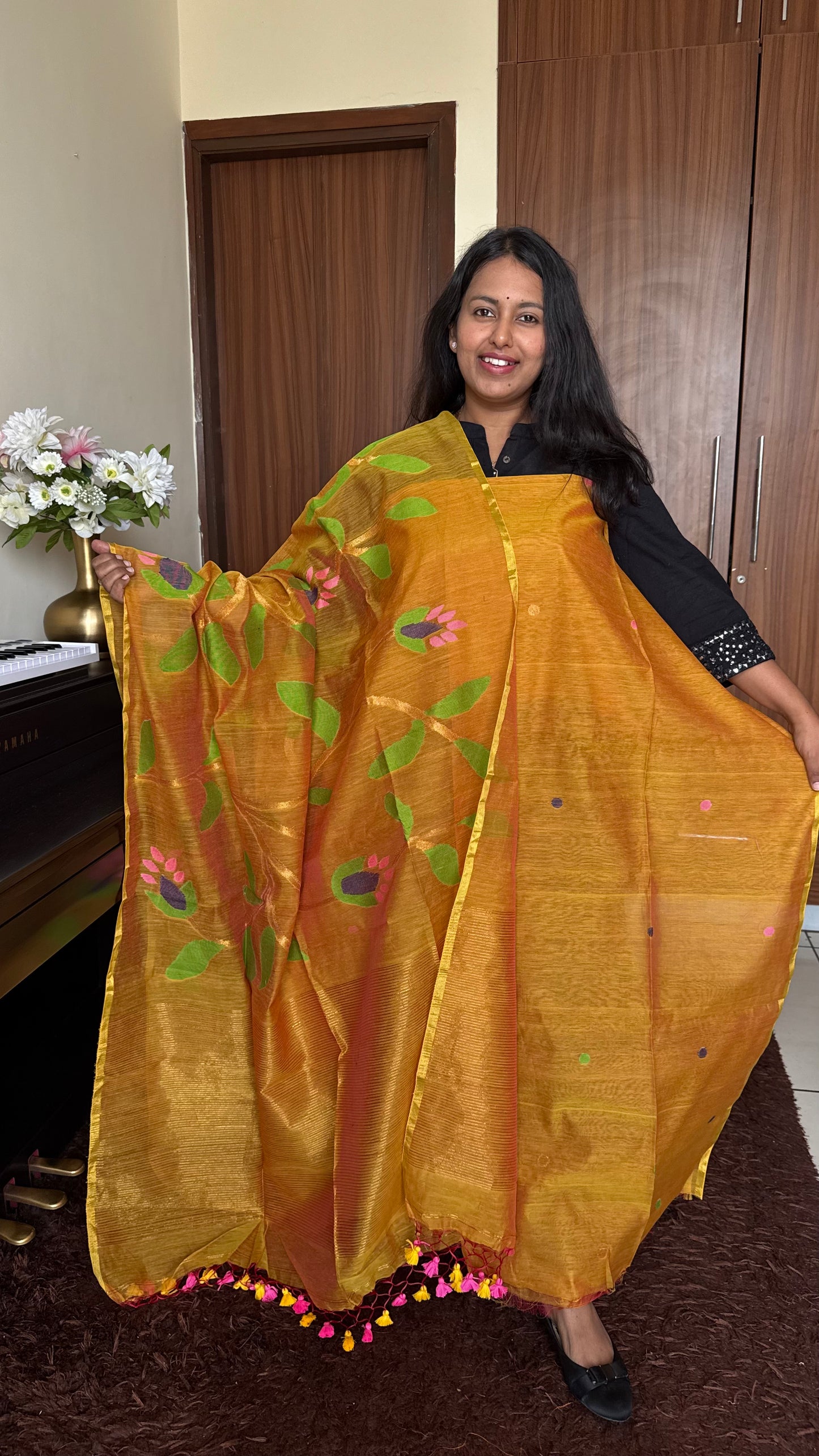 Golden Honey Shade Pure Handloom Resham Muslin 2 pc Set